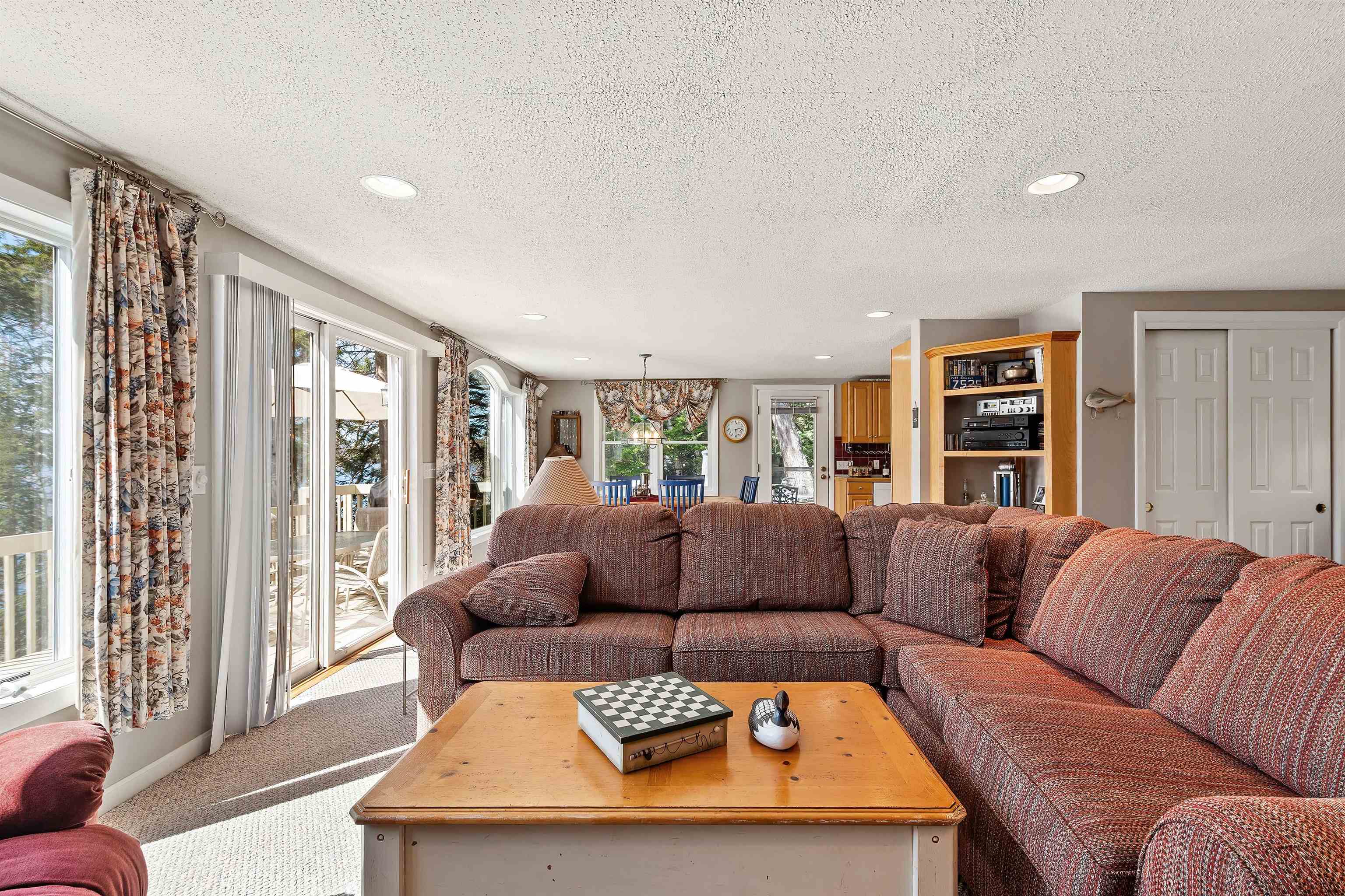 32 Highland Avenue