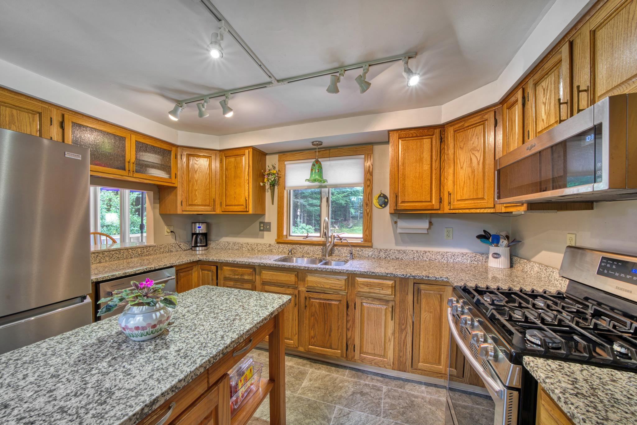 22 Pine Ridge Road