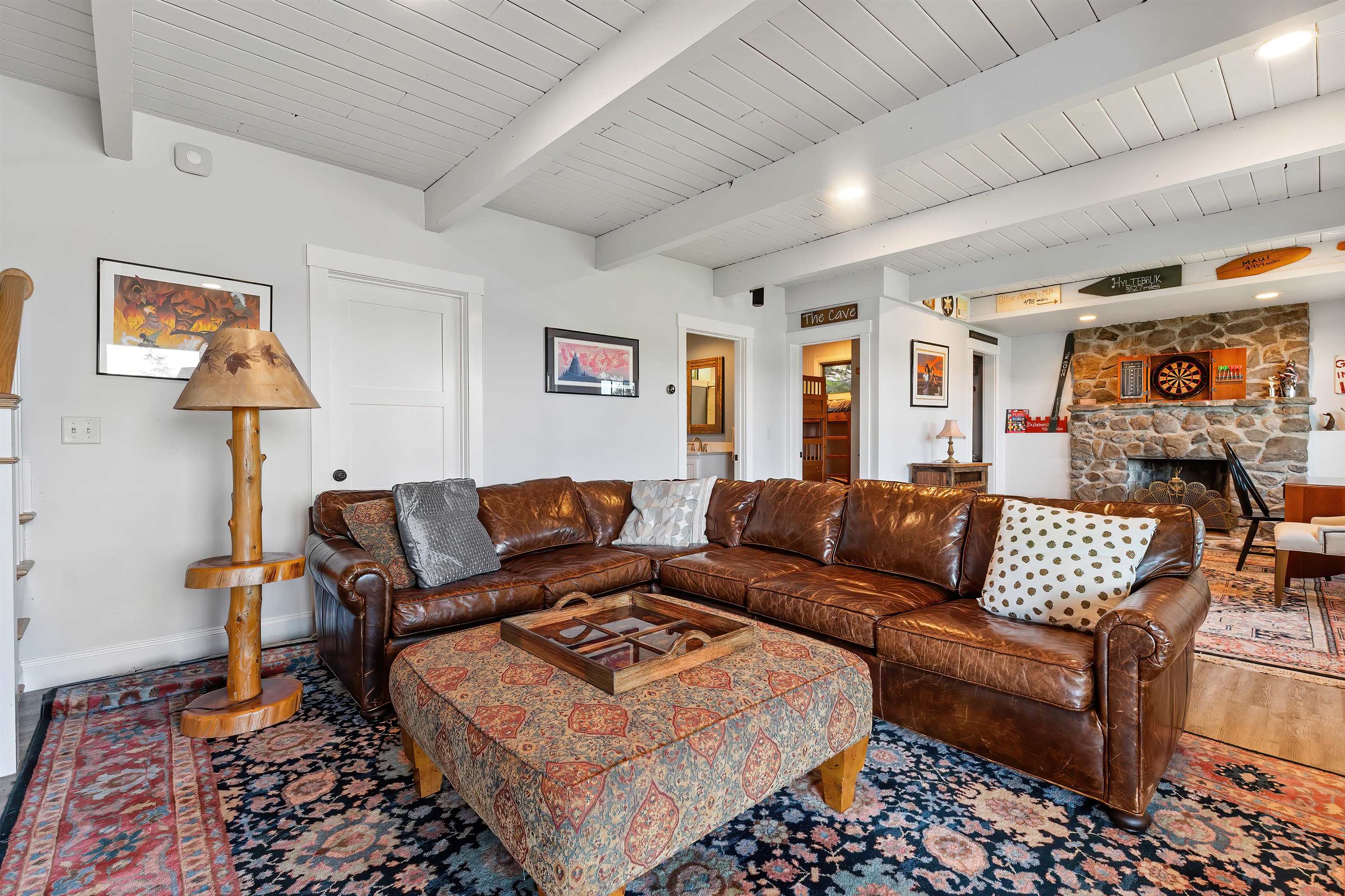 7 Bay Point Lane