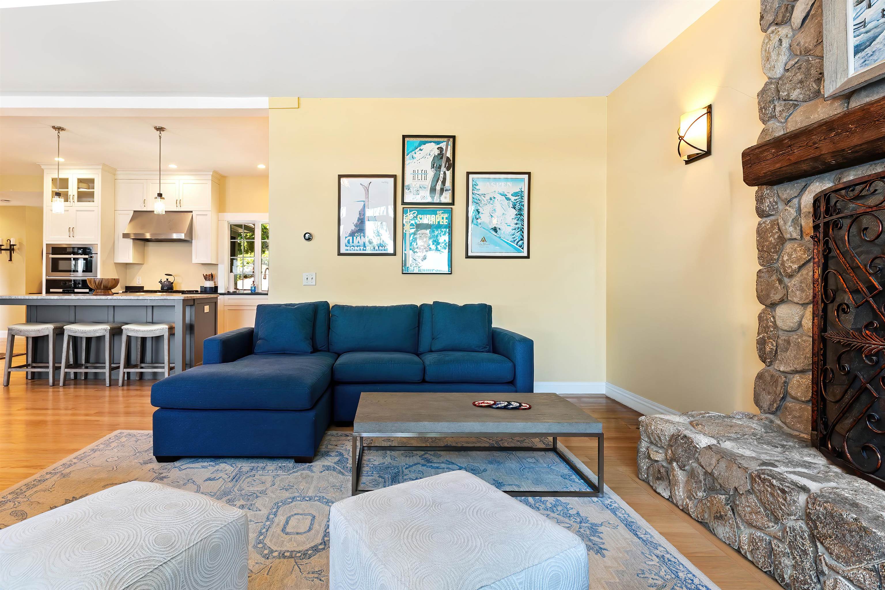 7 Bay Point Lane