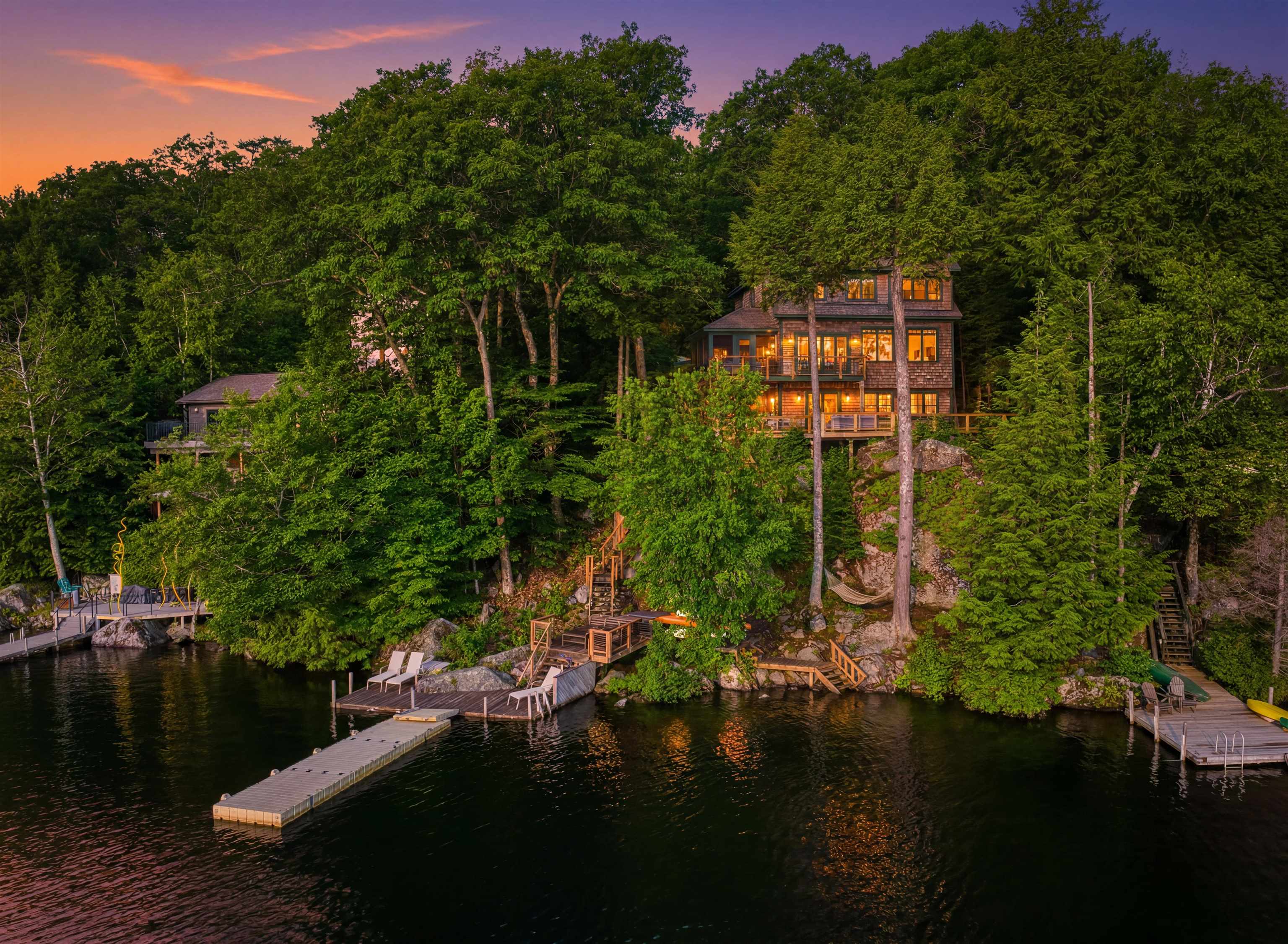 7 Bay Point Lane