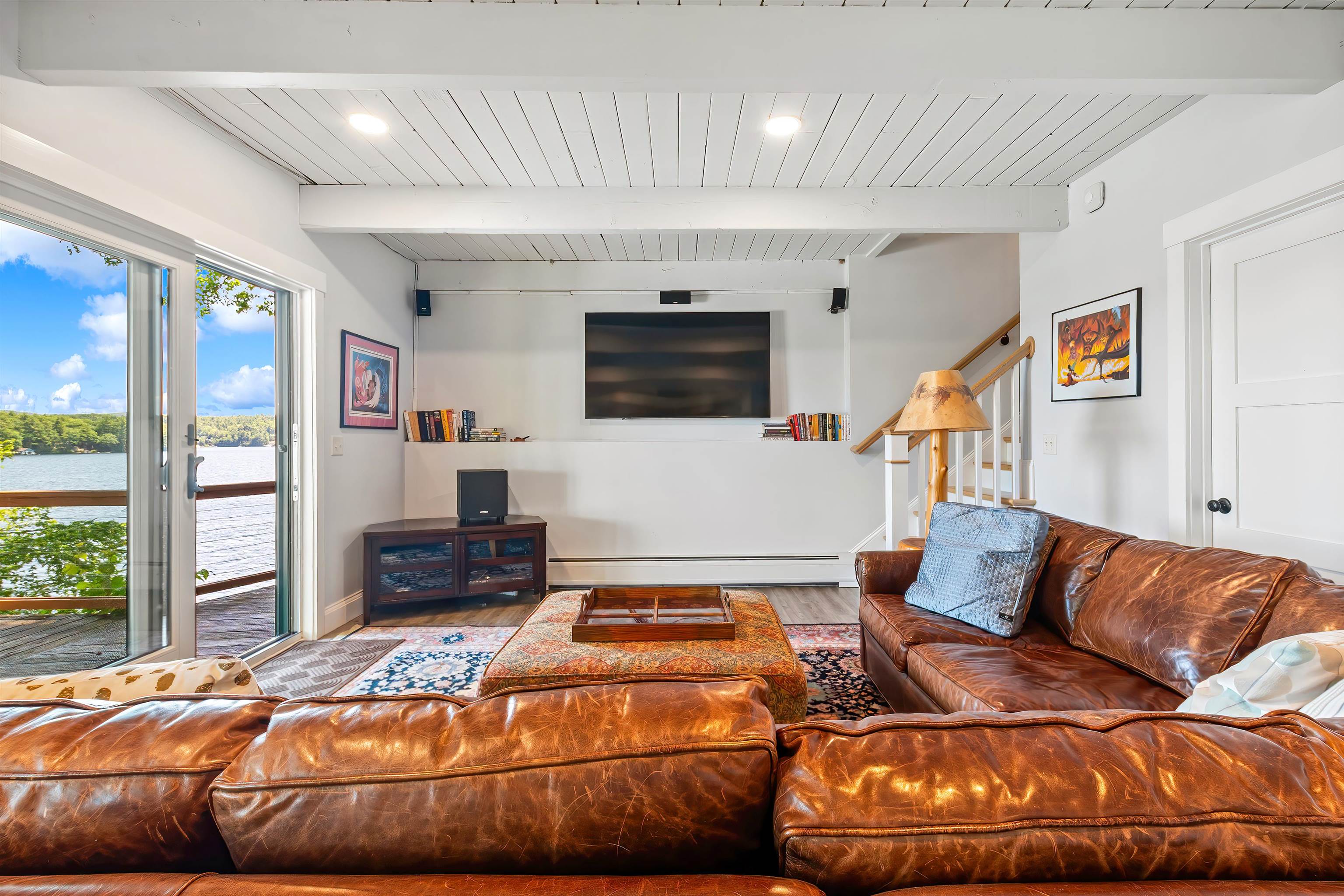 7 Bay Point Lane