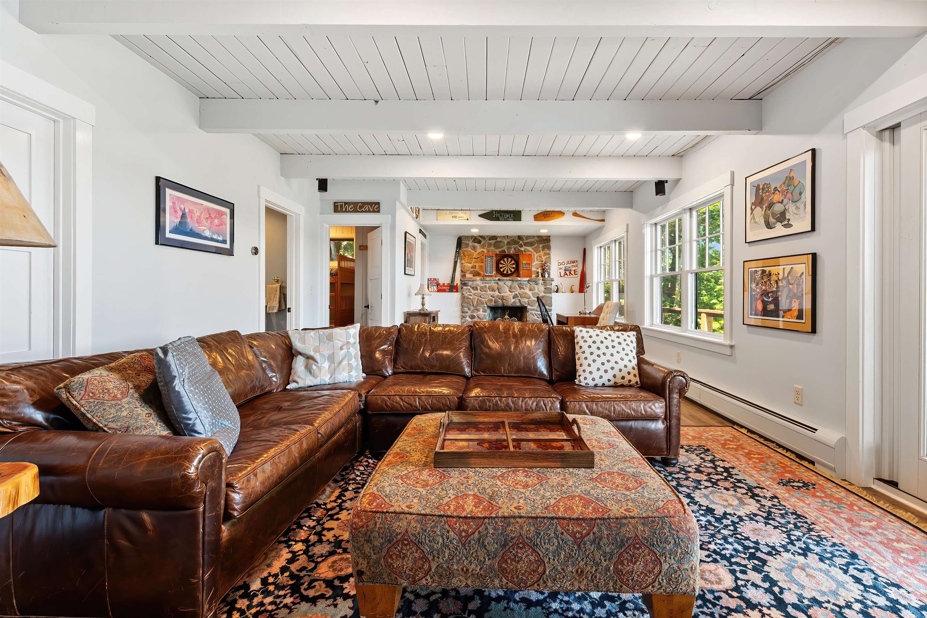 7 Bay Point Lane
