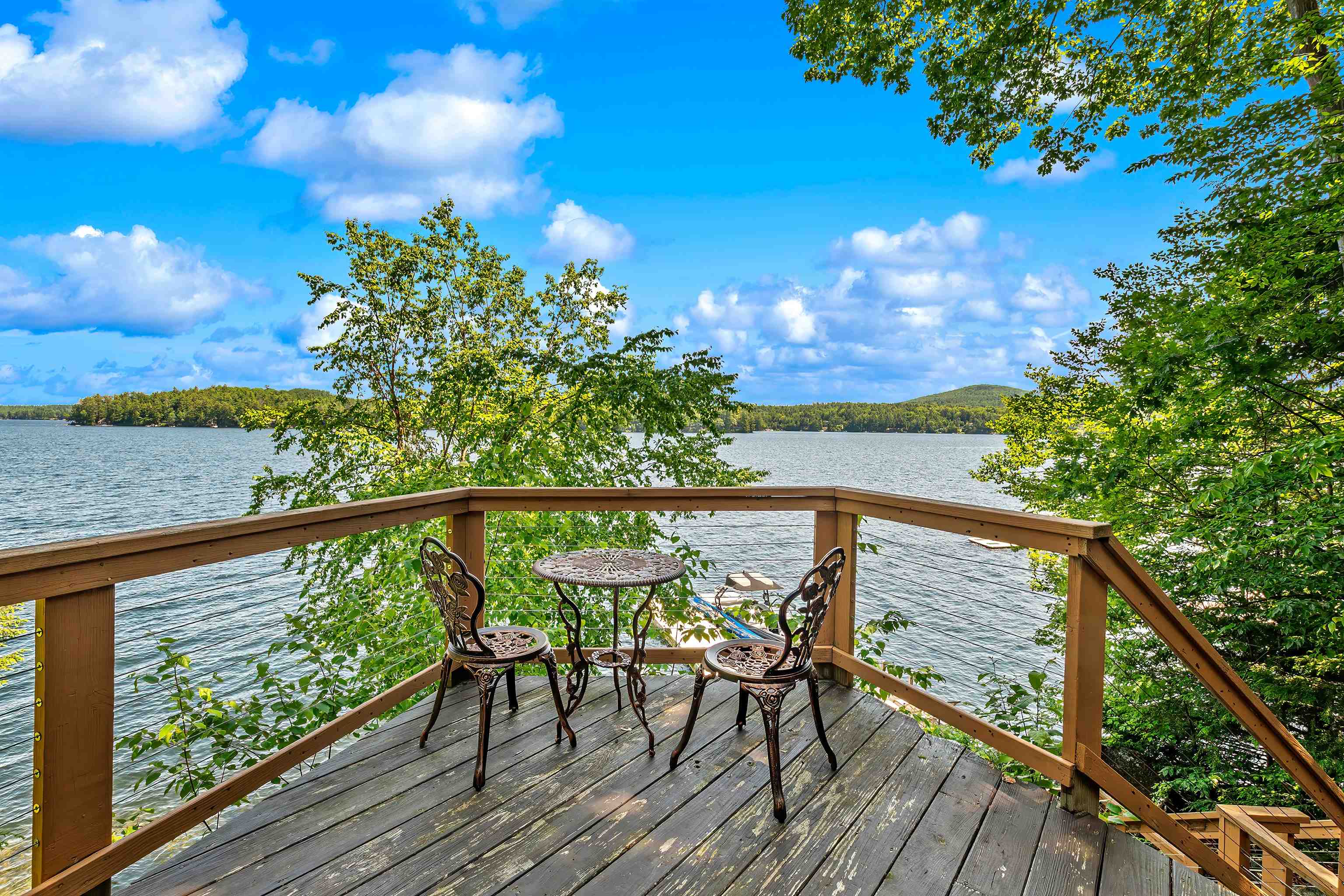 7 Bay Point Lane