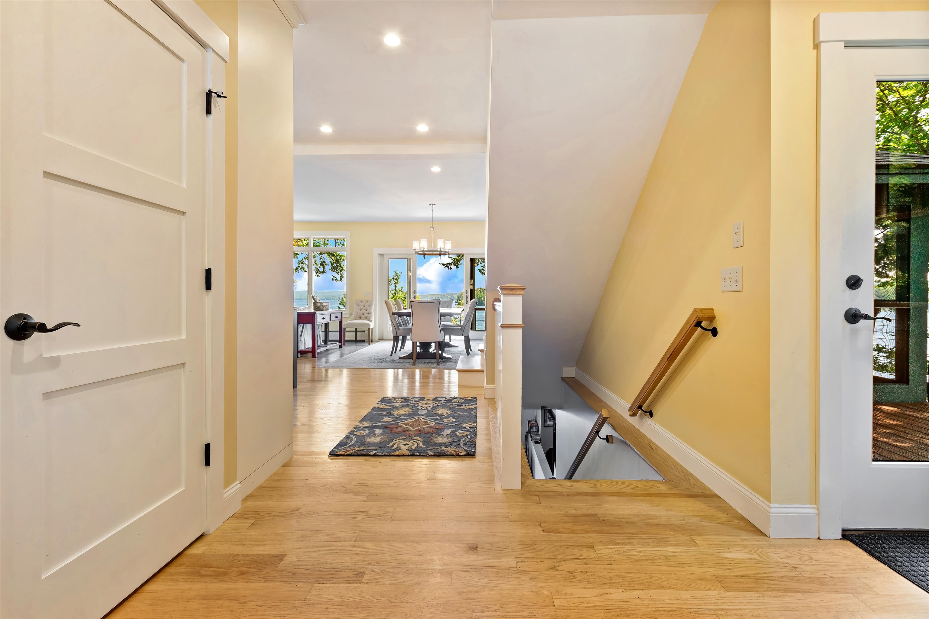 7 Bay Point Lane