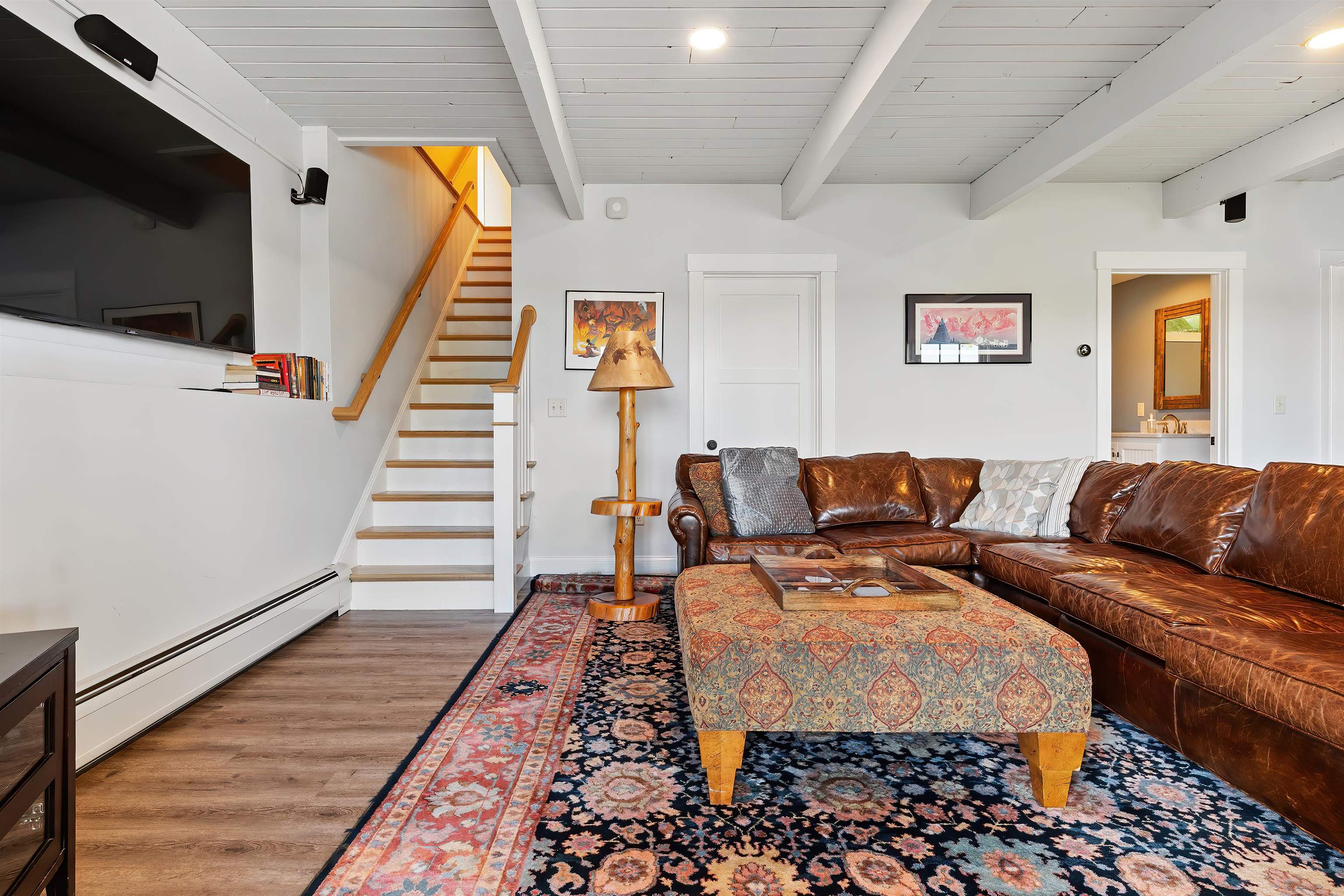 7 Bay Point Lane