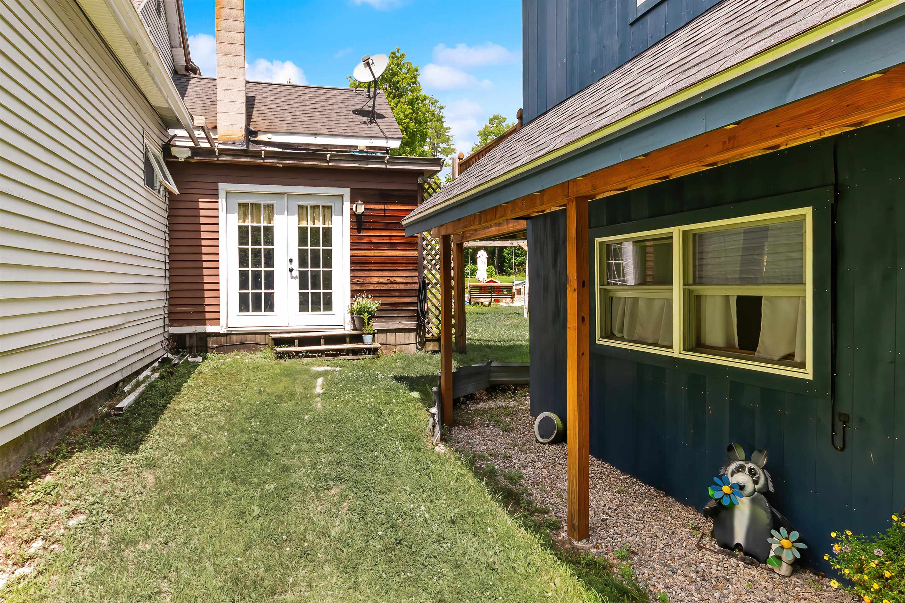 327 Reeds Mill Road