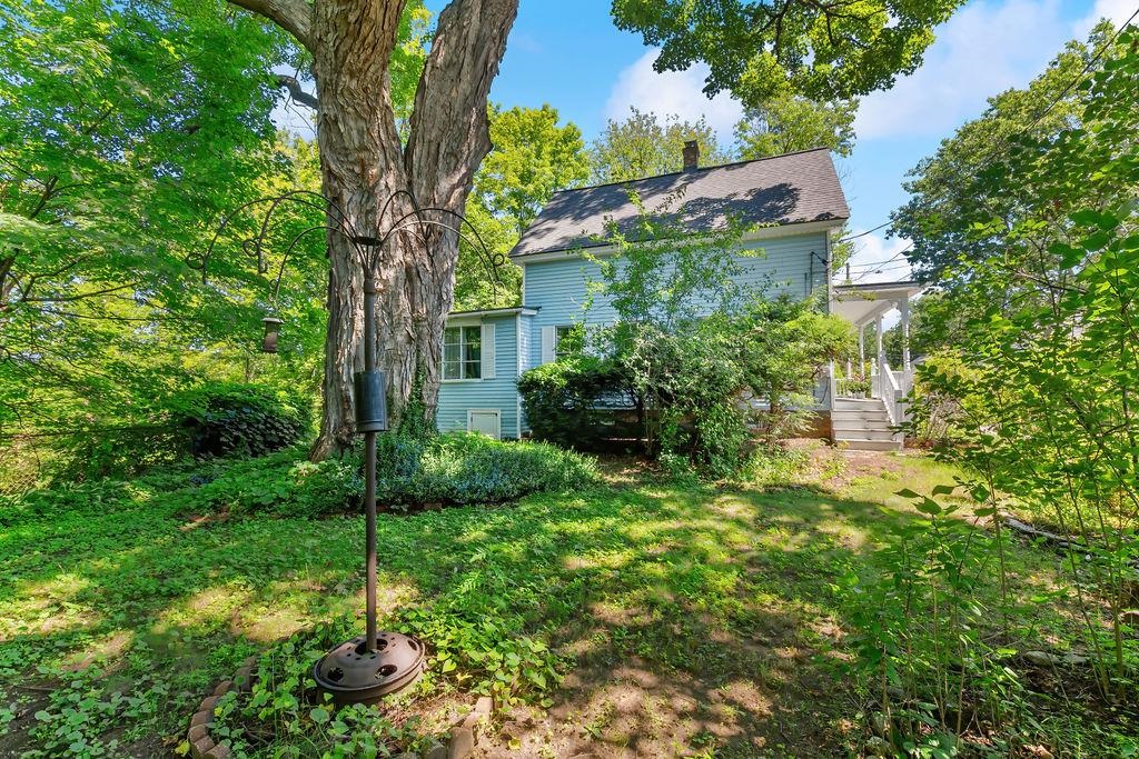 11 Edgewood Street