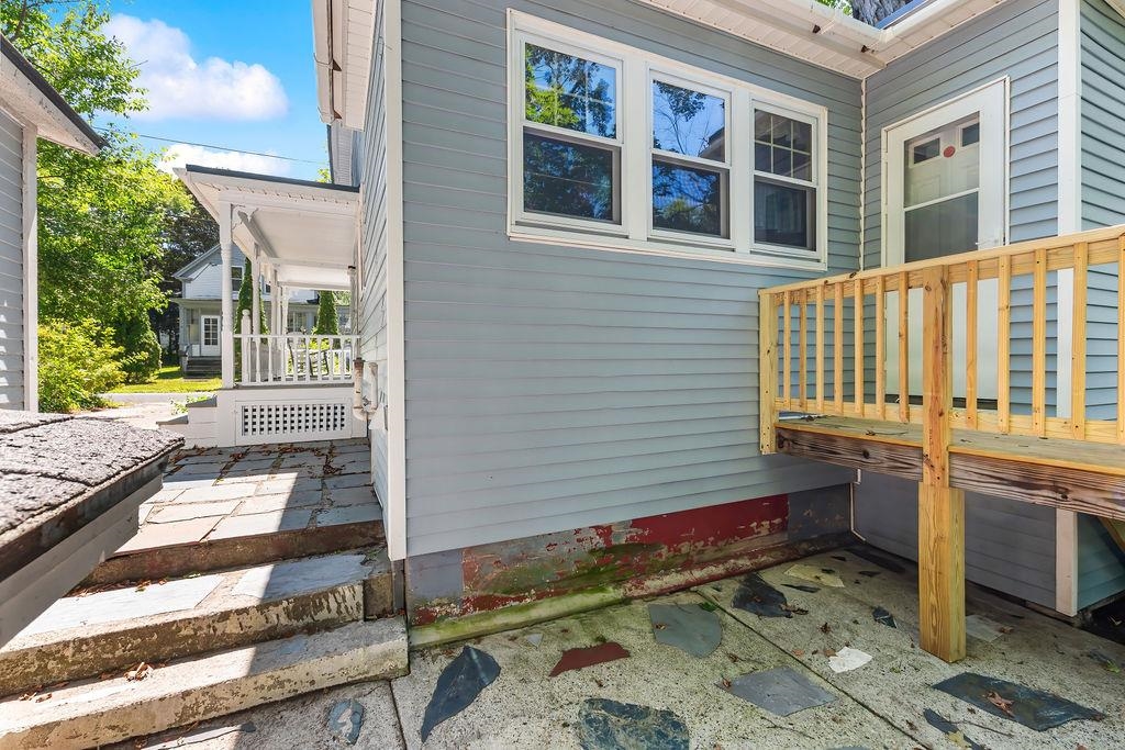 11 Edgewood Street