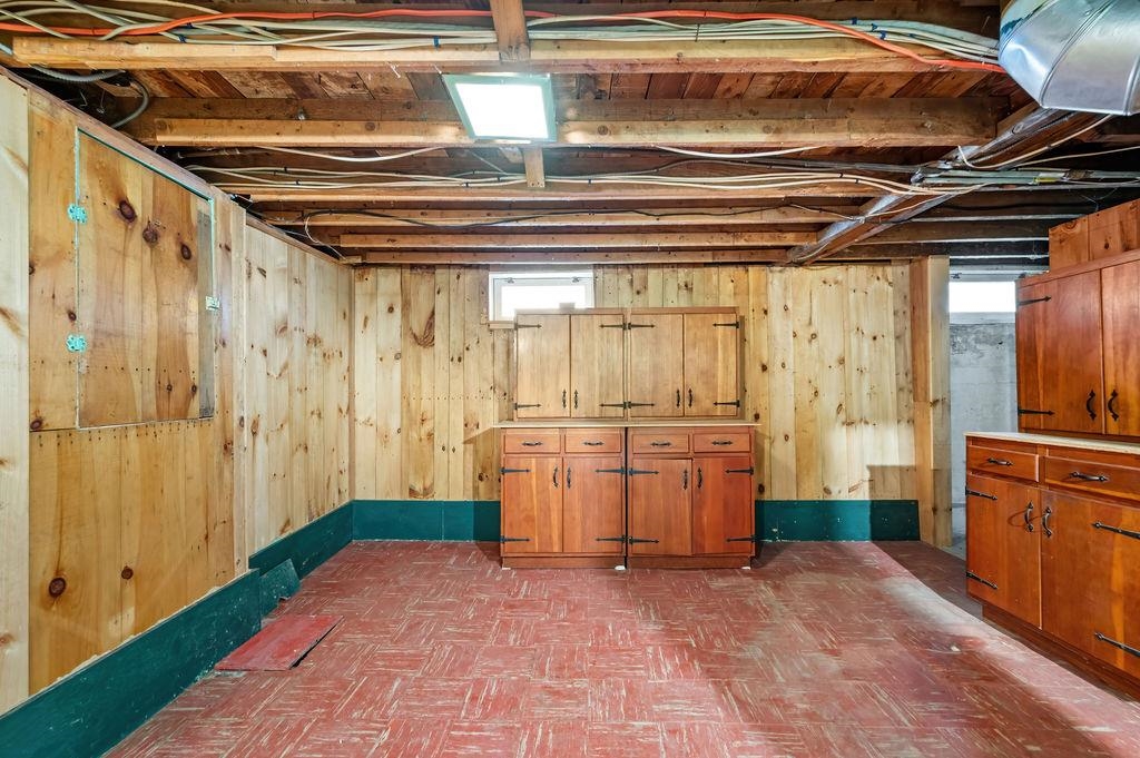11 Edgewood Street