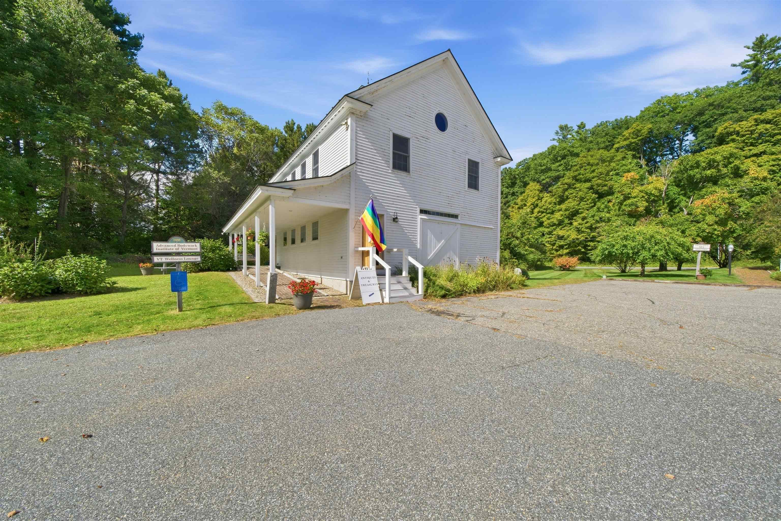 694 Quechee Main Street