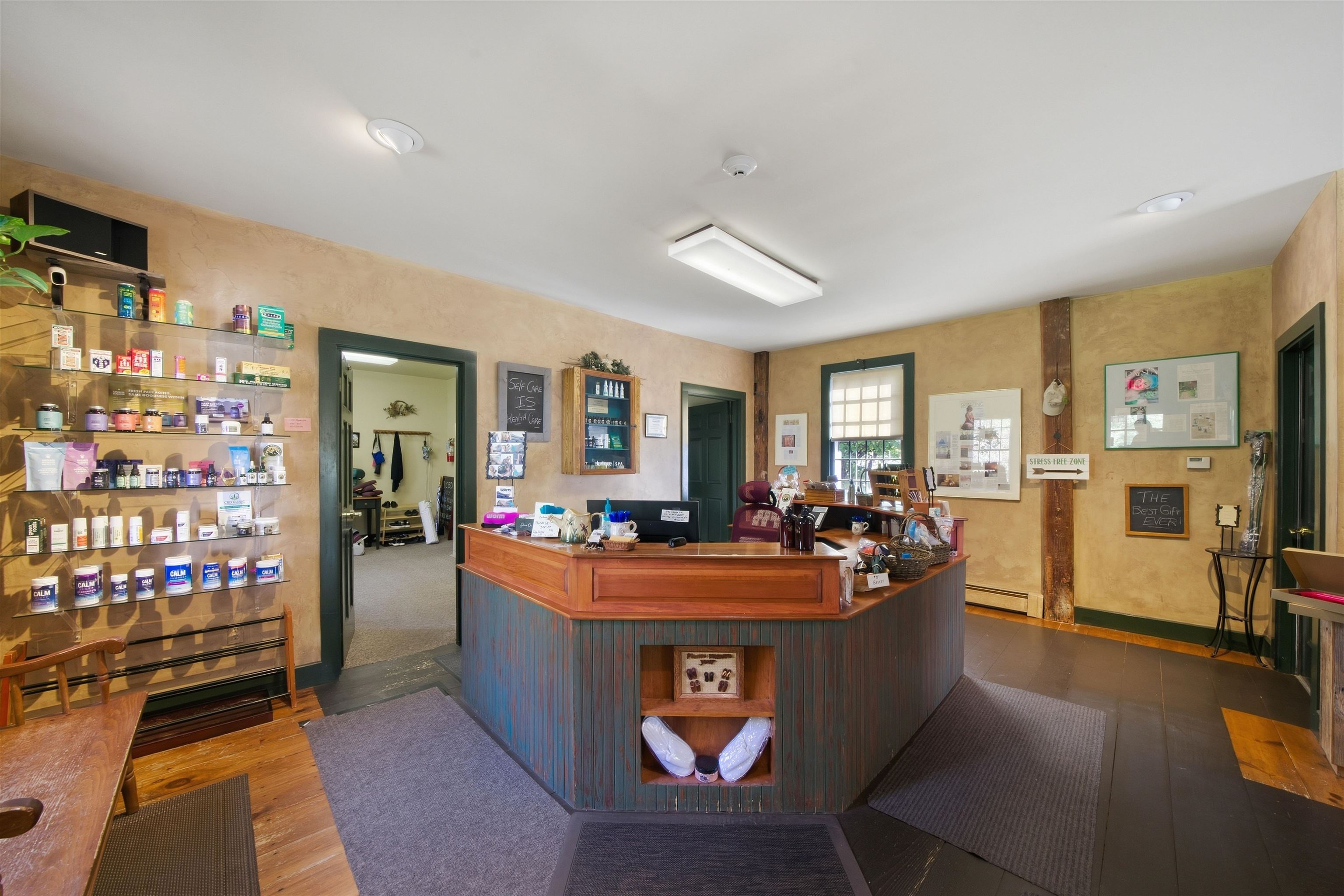 694 Quechee Main Street