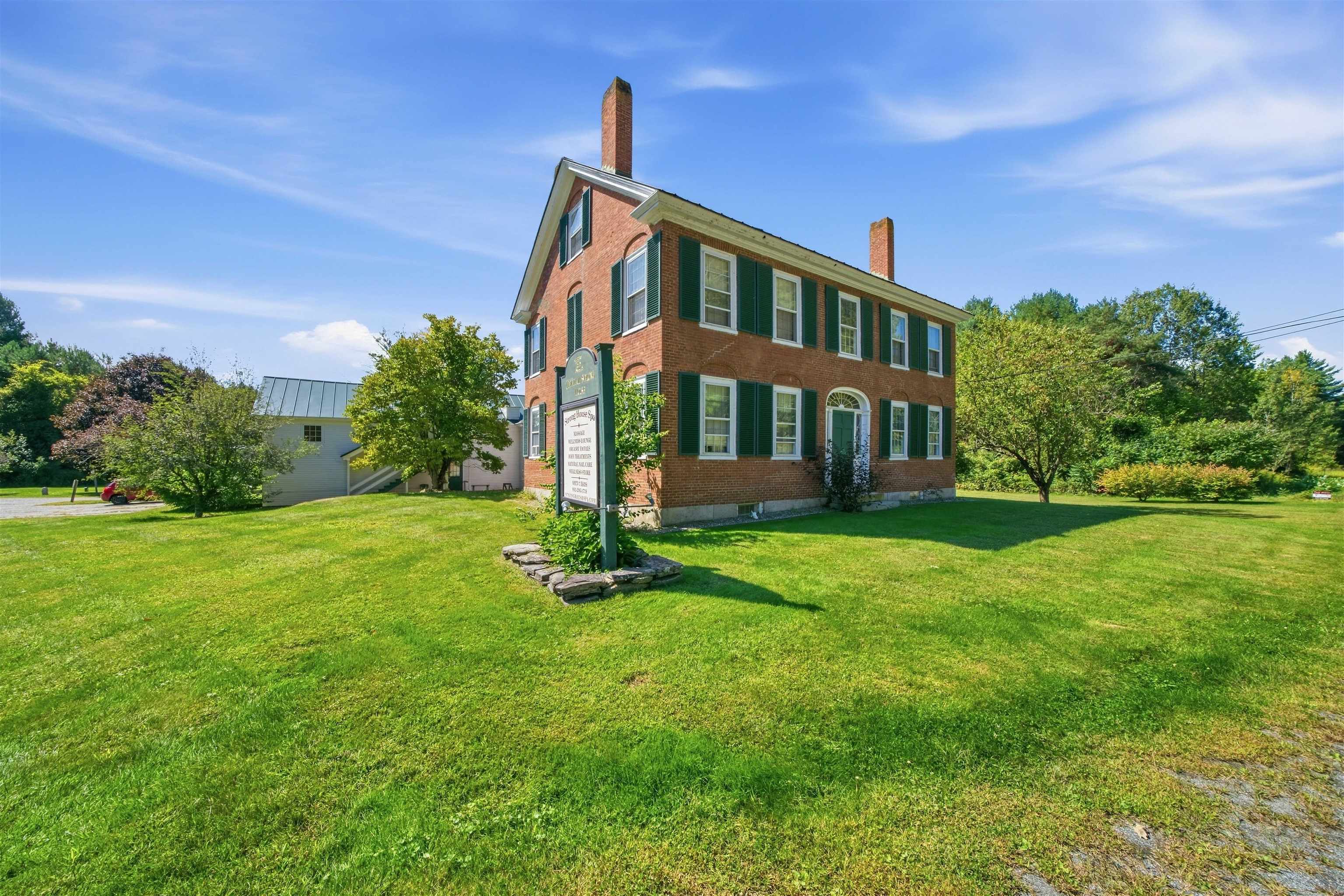 694 Quechee Main Street