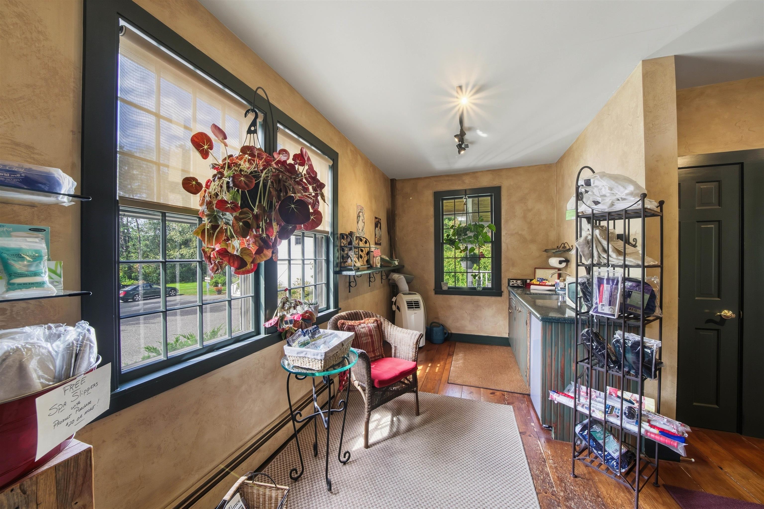 694 Quechee Main Street