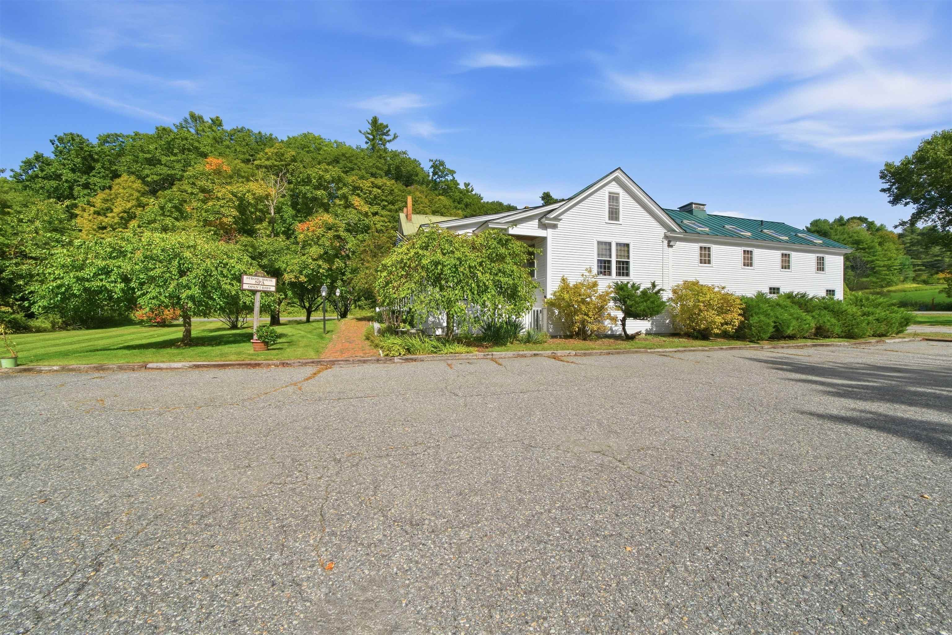 694 Quechee Main Street