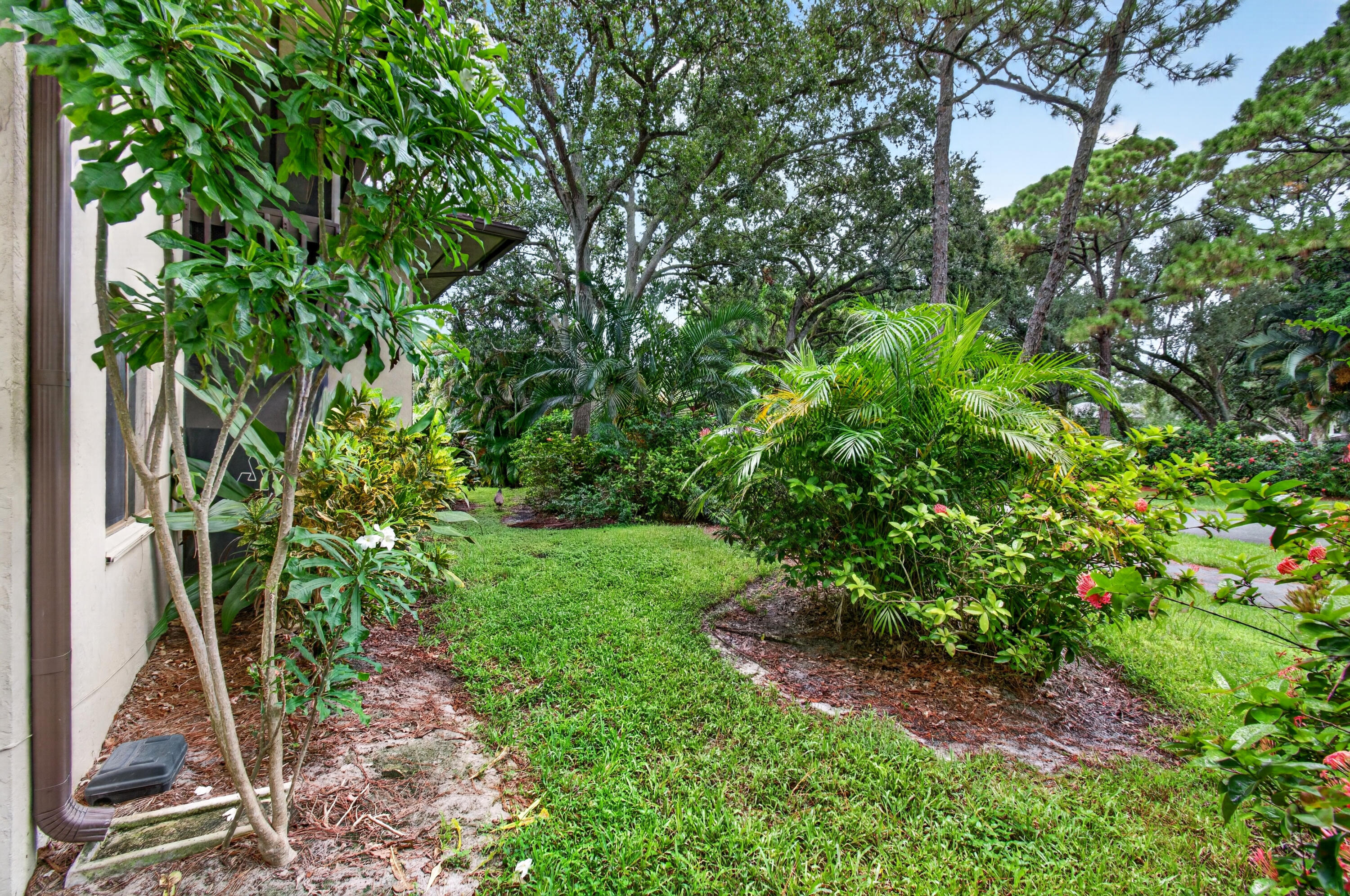 7539 Greenlake Way