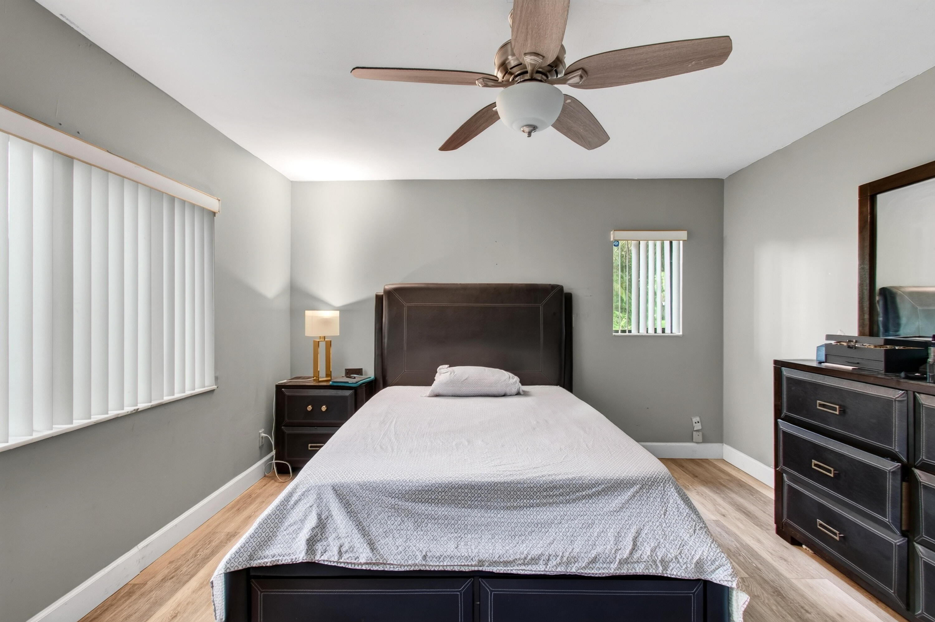 7539 Greenlake Way