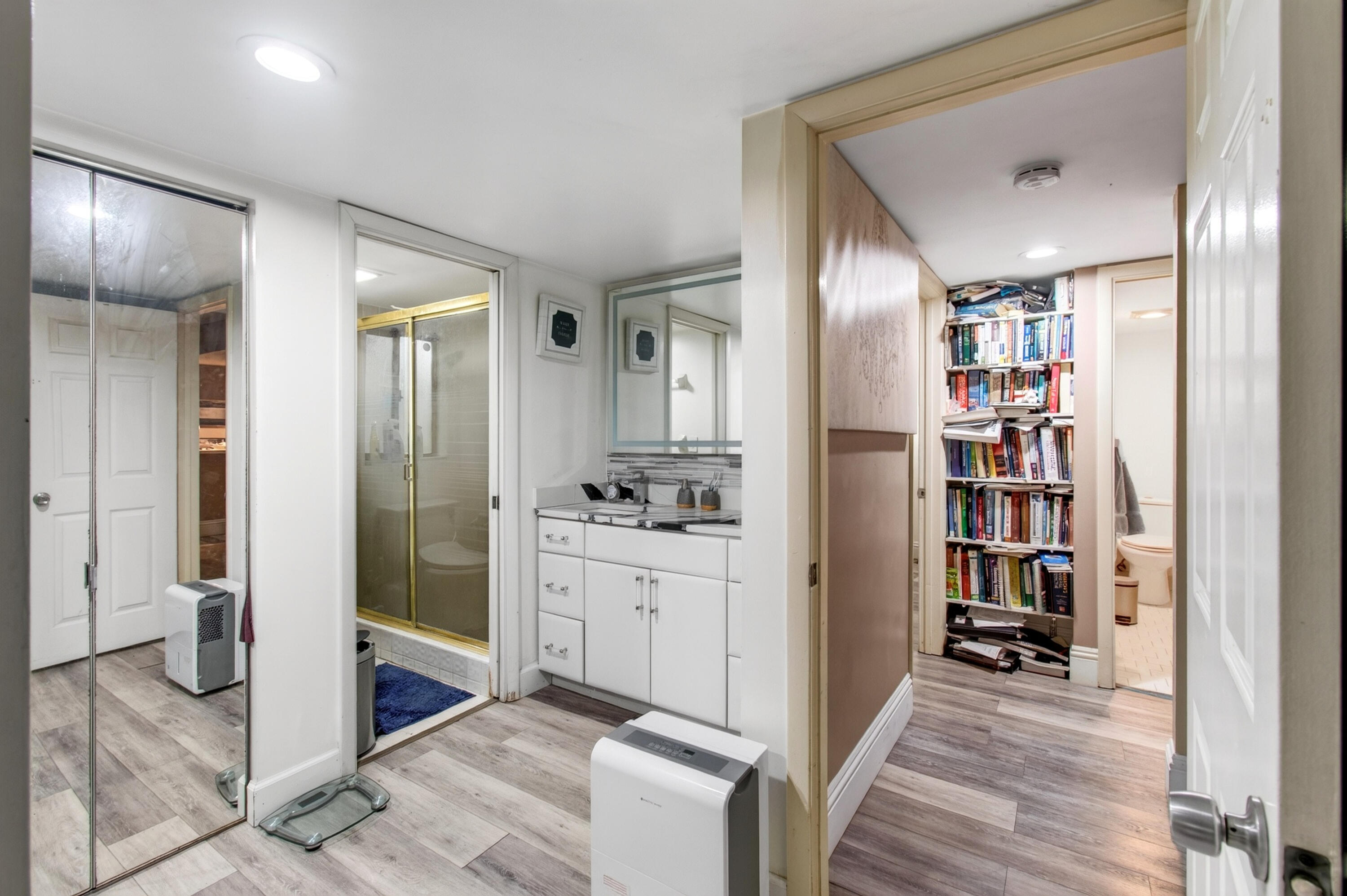 7539 Greenlake Way