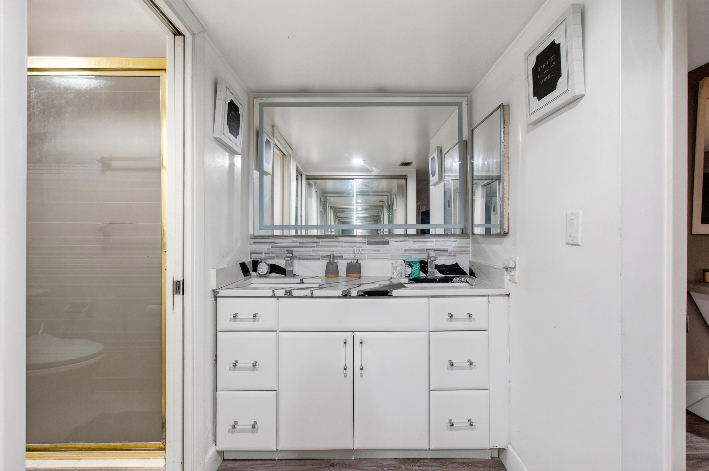 7539 Greenlake Way