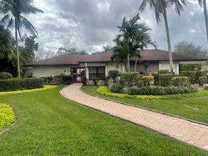 4637 Carambola Cir 2719