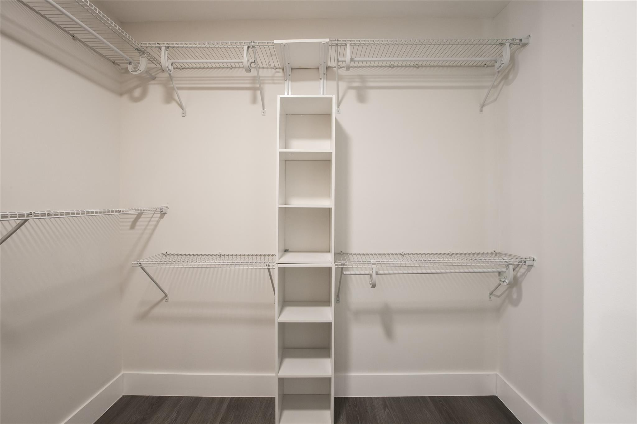 4637 Carambola Cir 2719