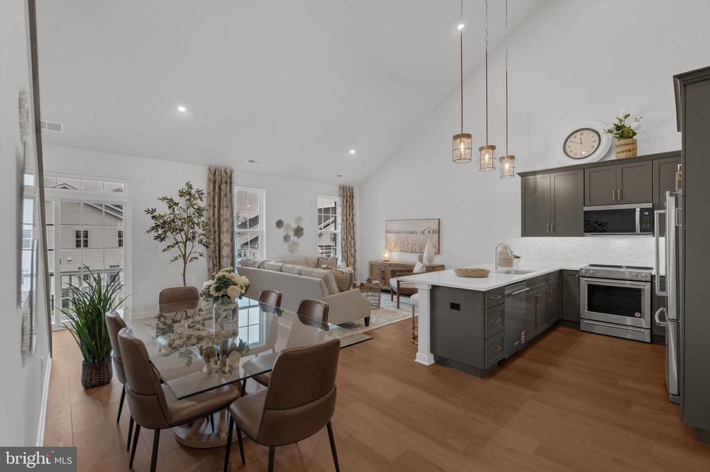 86 CEDAR CIRCLE