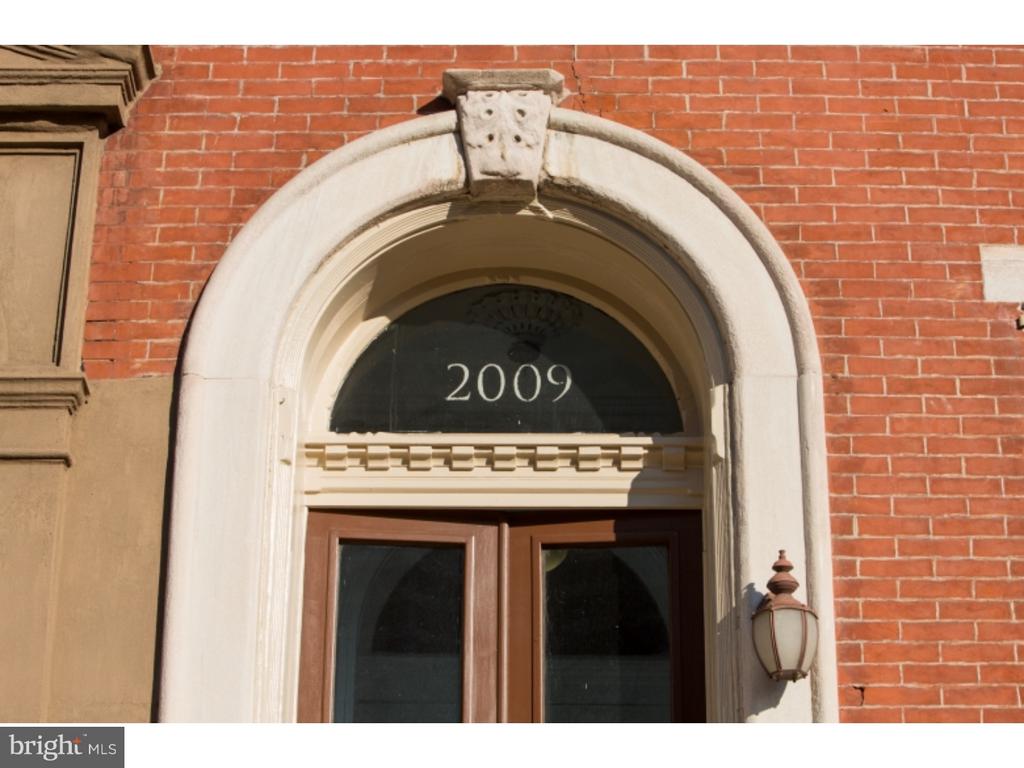 2009 SPRING GARDEN ST #5