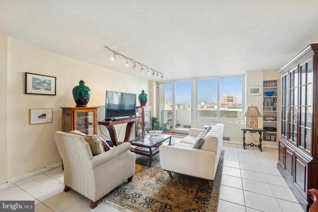 604 S WASHINGTON SQUARE 36 2308