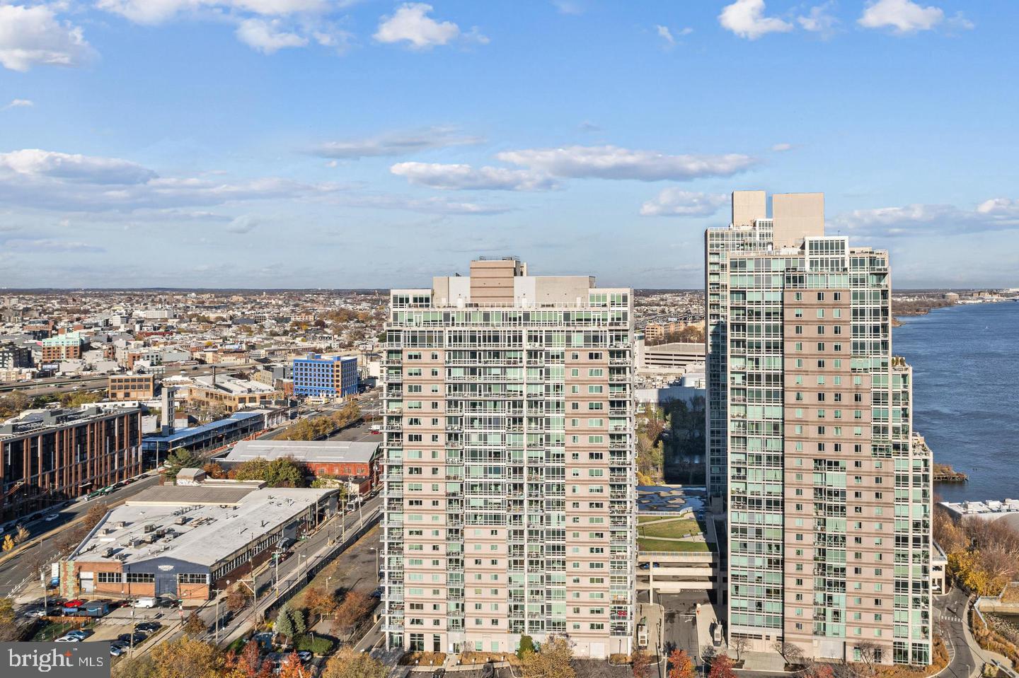 901 N PENN STREET F810