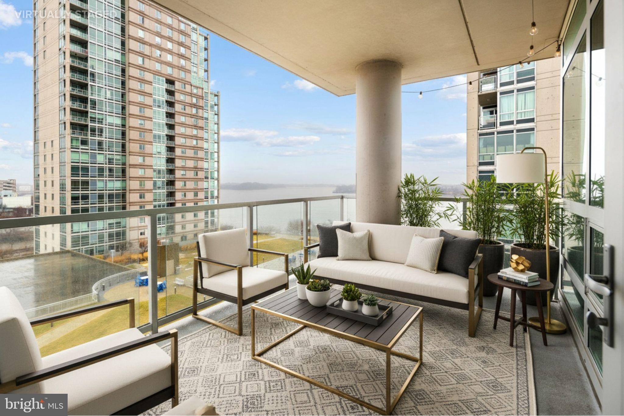 901 N PENN STREET F810