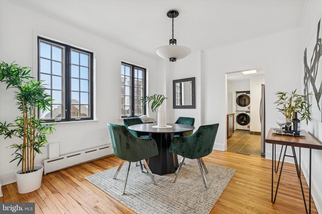 1512 SPRUCE STREET 14 PH-2502