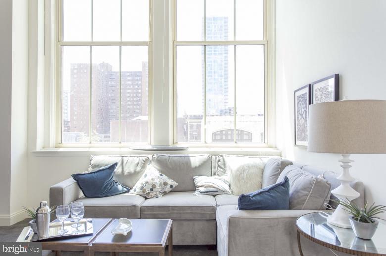 2121 MARKET STREET Unit: 408