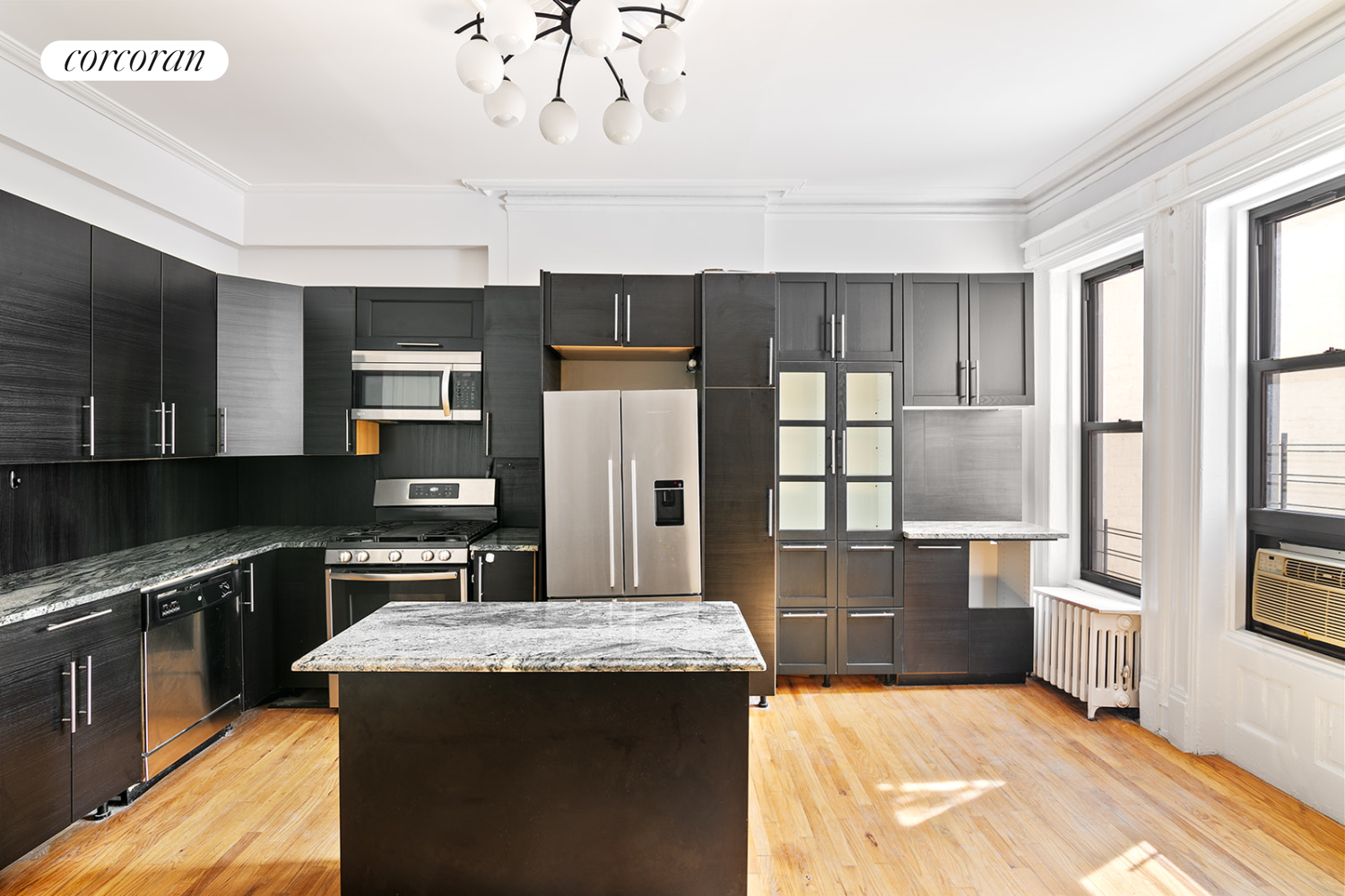 32 W 95TH Street