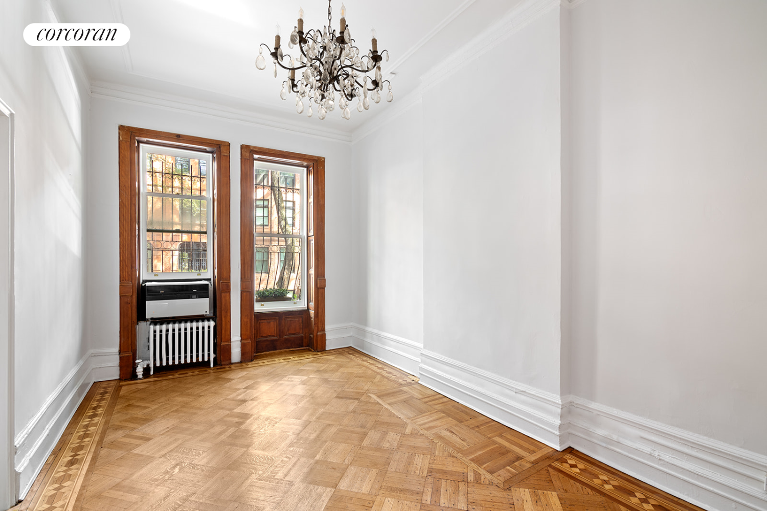 32 W 95TH Street