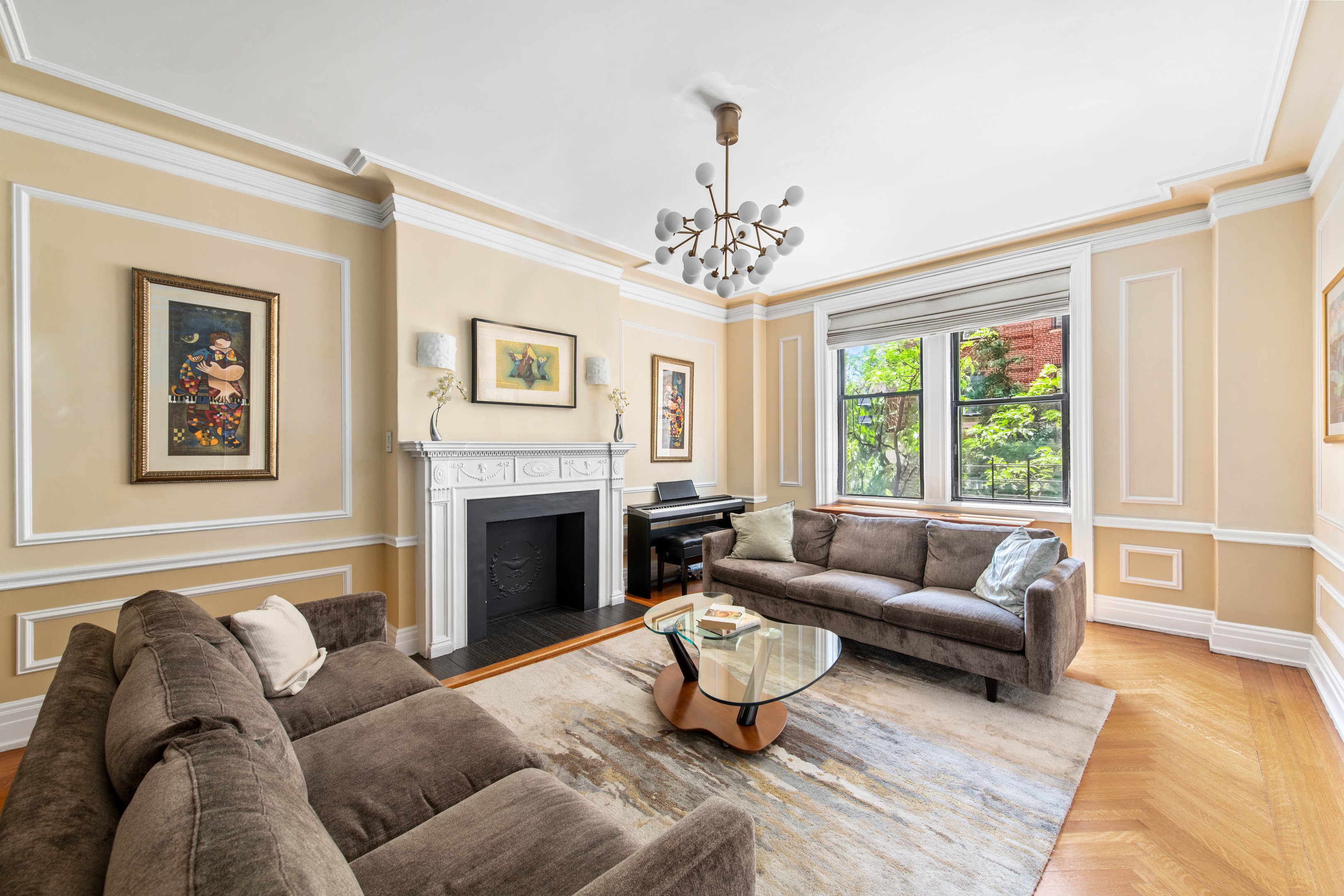 885 W End Avenue 2A