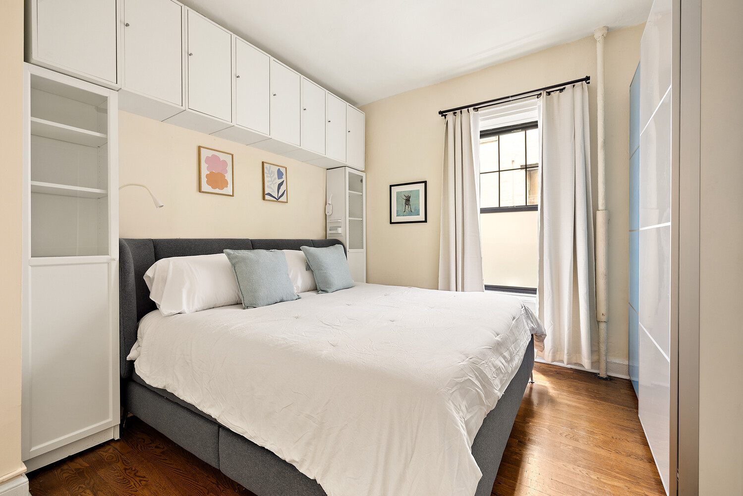 3117 BROADWAY 10