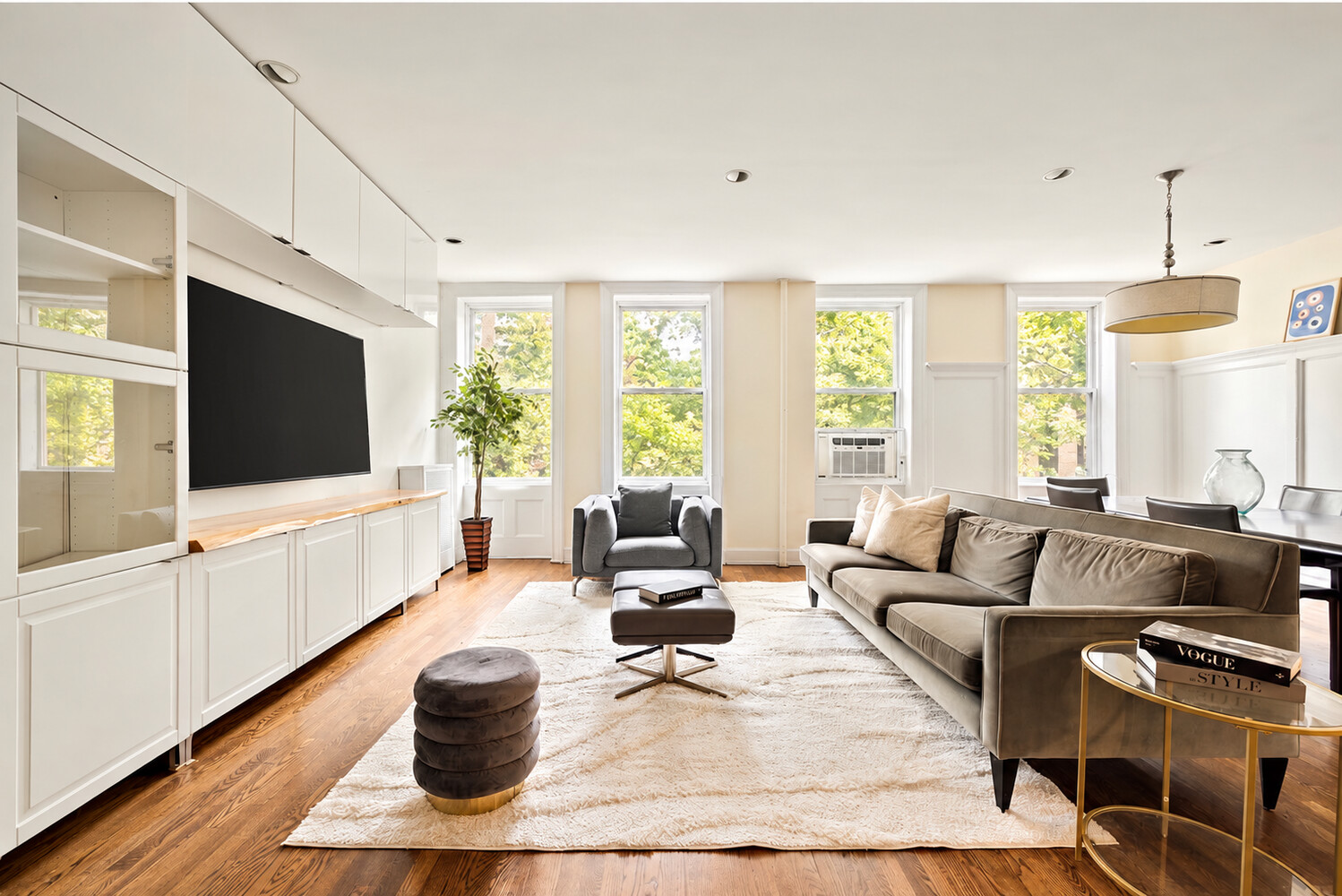 3117 BROADWAY 10