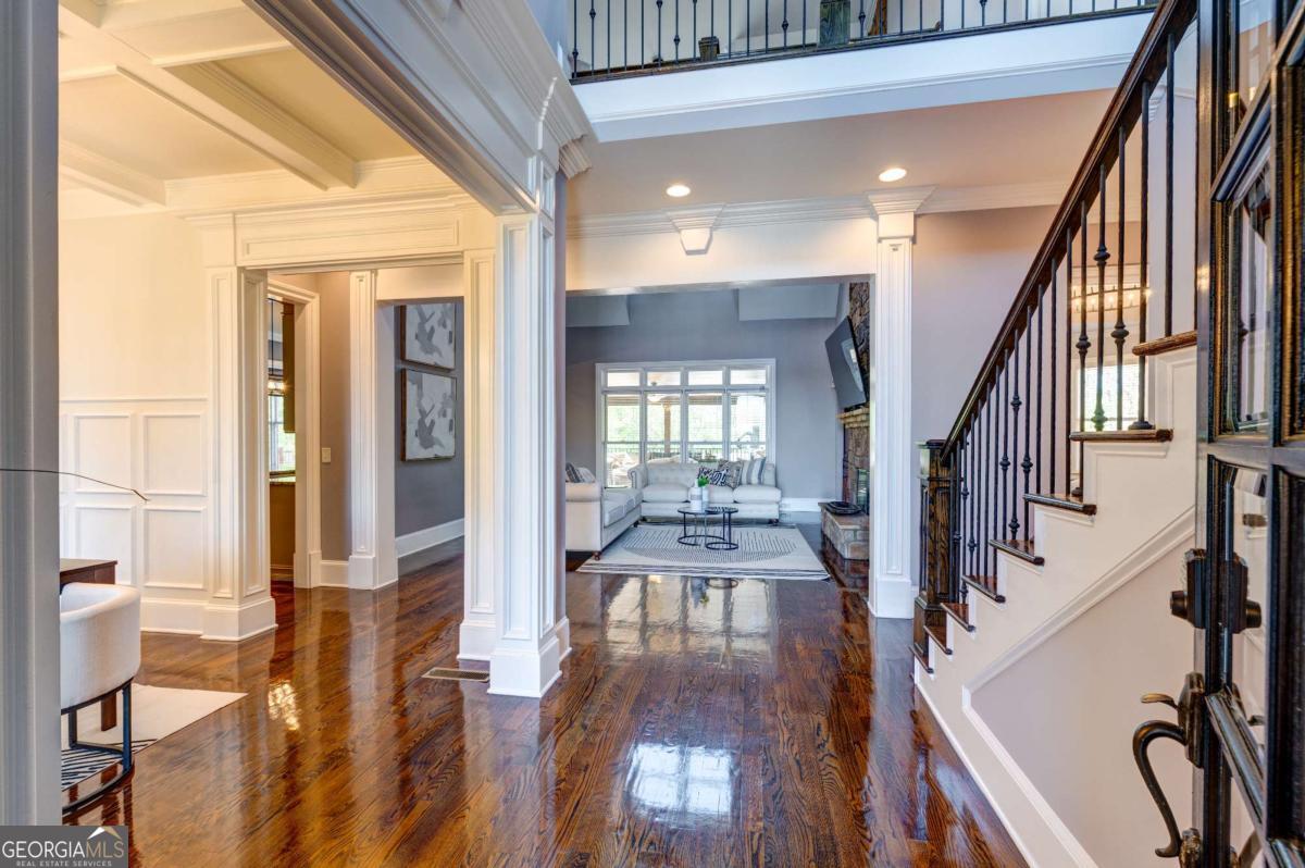 1049 Highland Village Trail