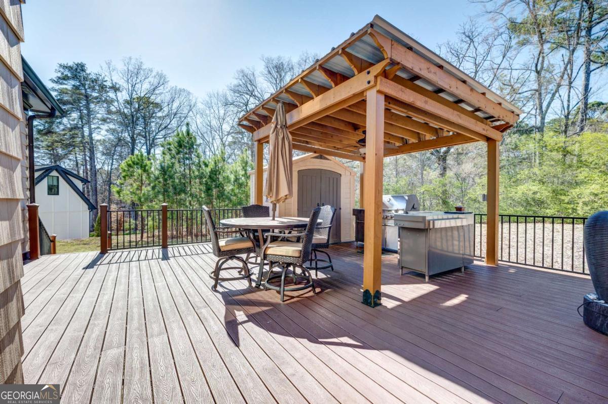 1049 Highland Village Trail