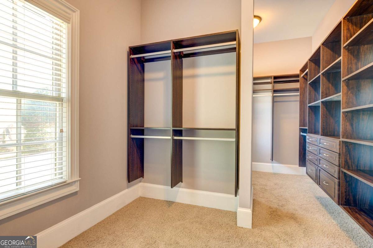 1049 Highland Village Trail