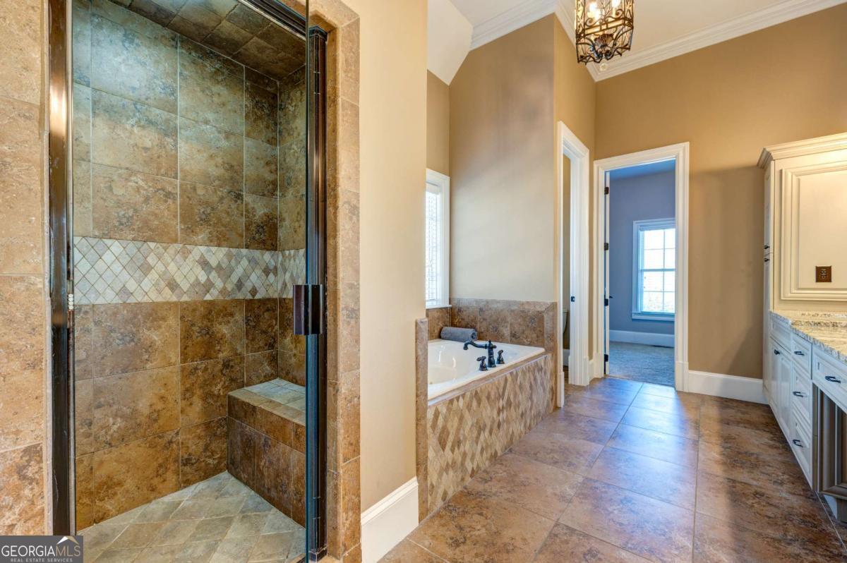 1049 Highland Village Trail