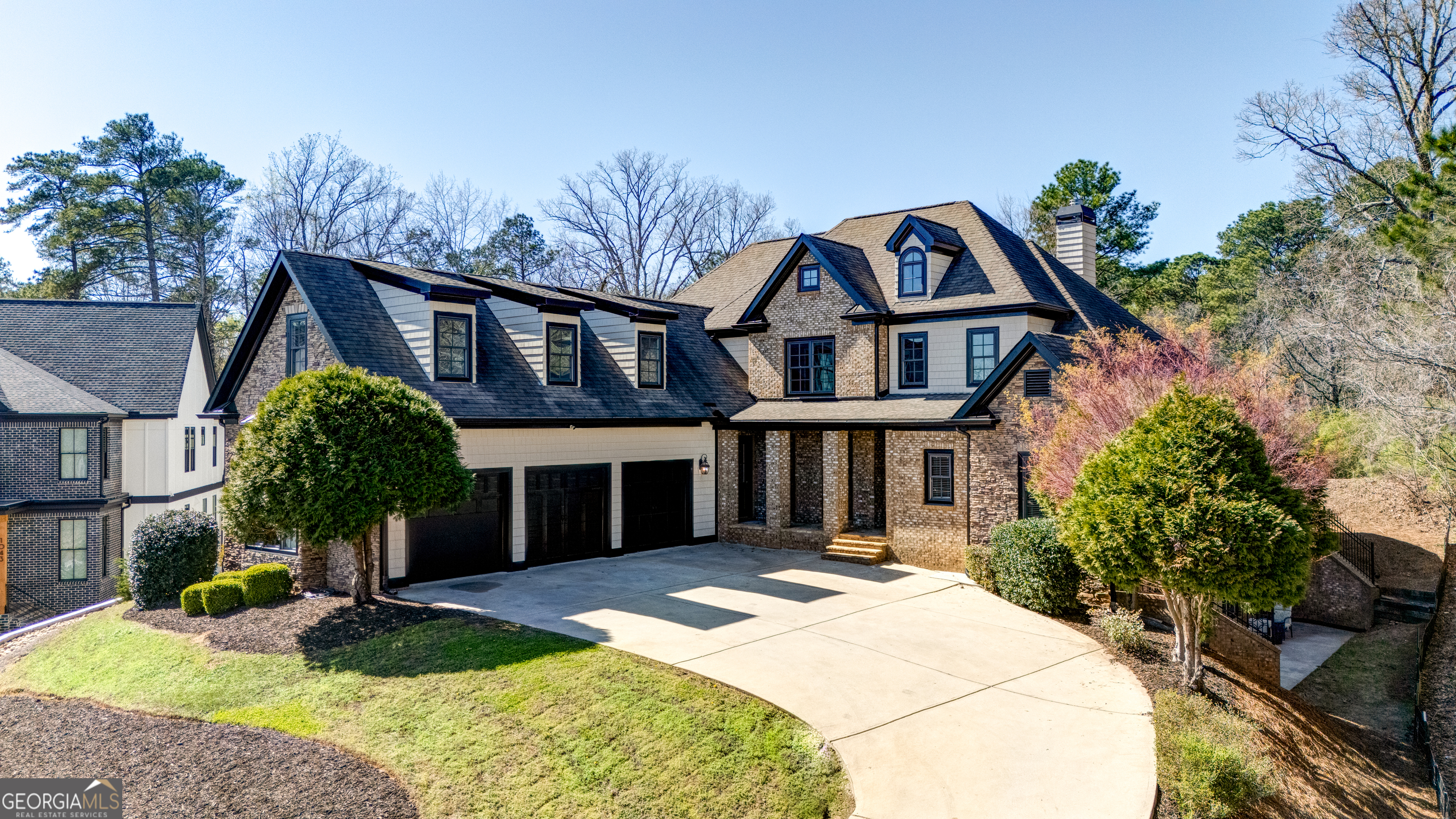 1049 Highland Village Trail