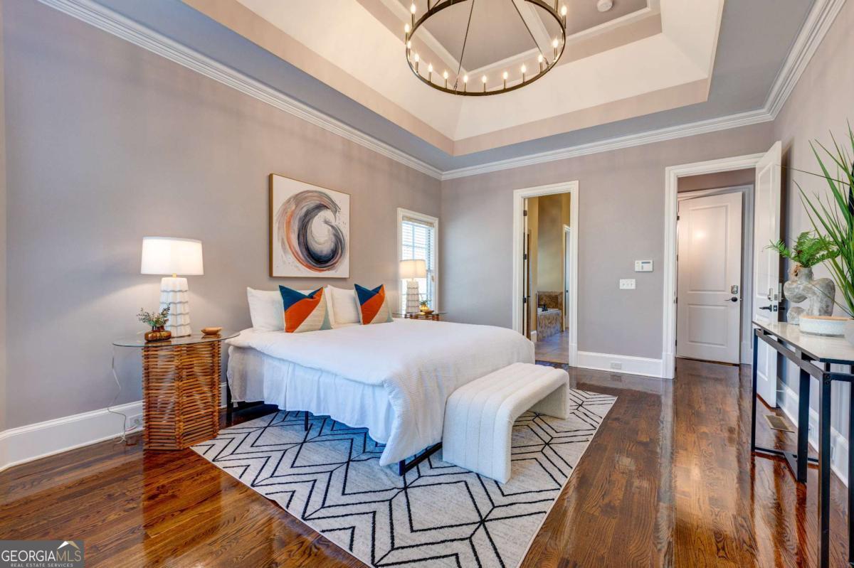 1049 Highland Village Trail