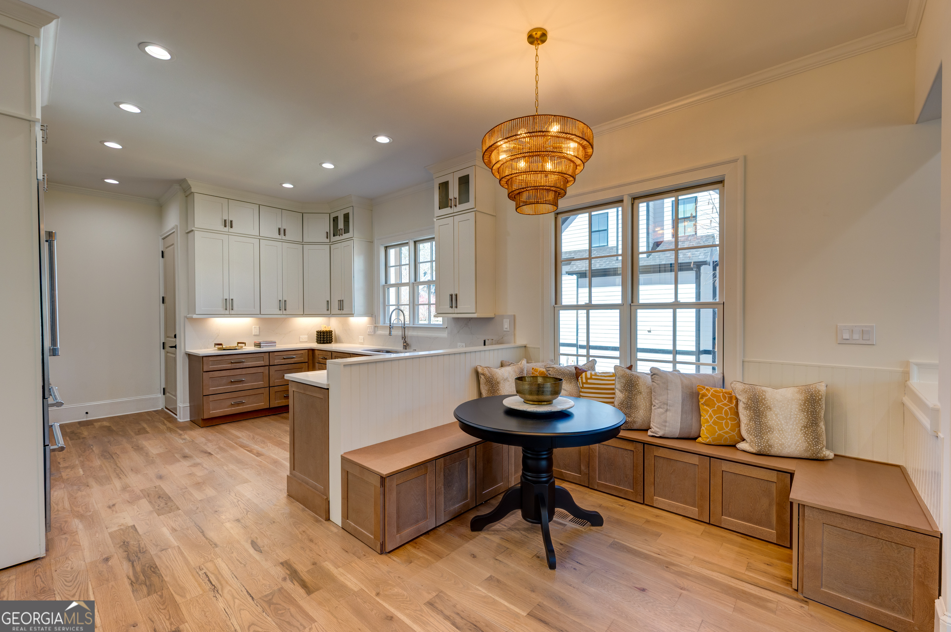 1022 Highland Village Trail