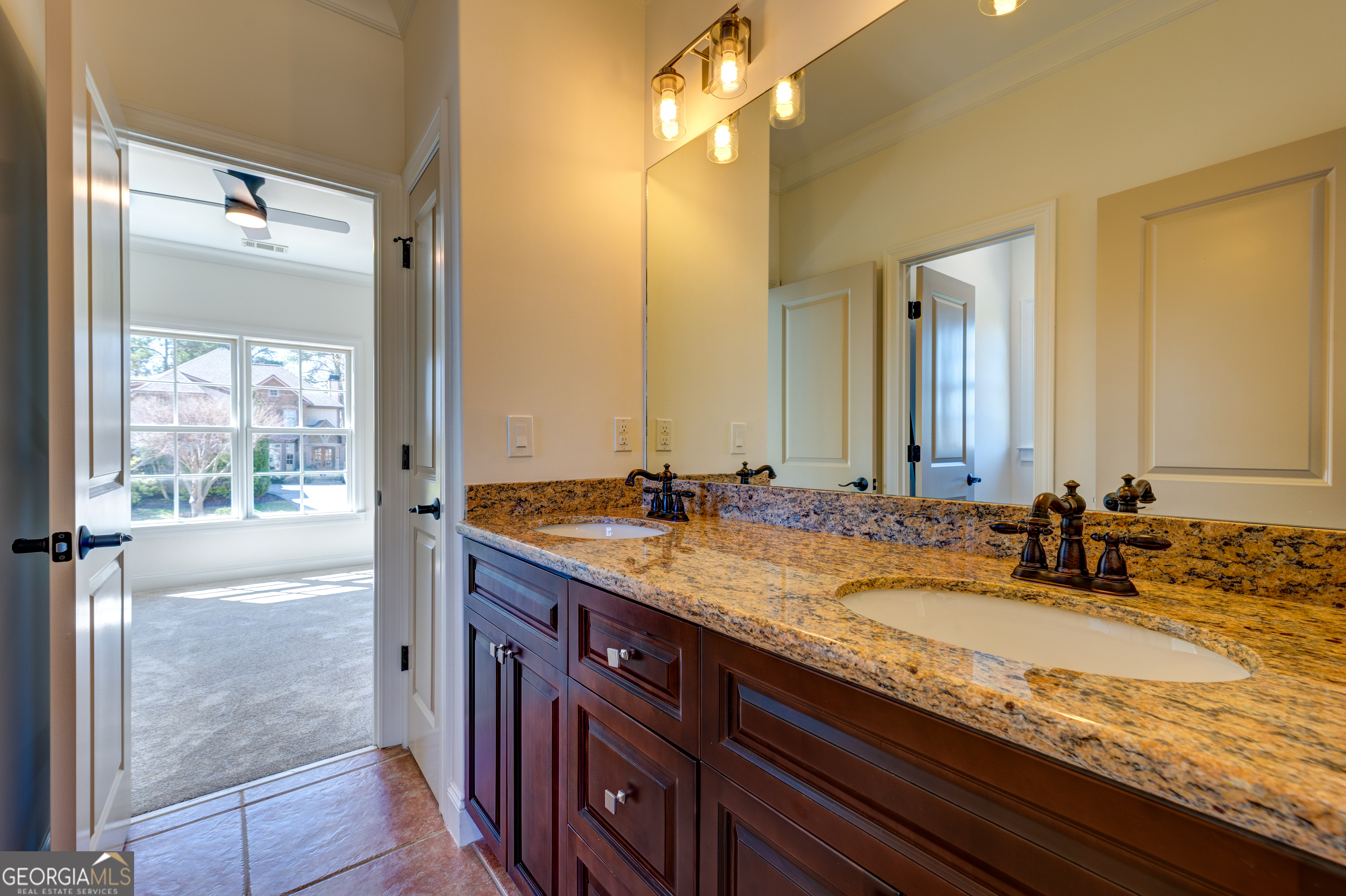 1022 Highland Village Trail