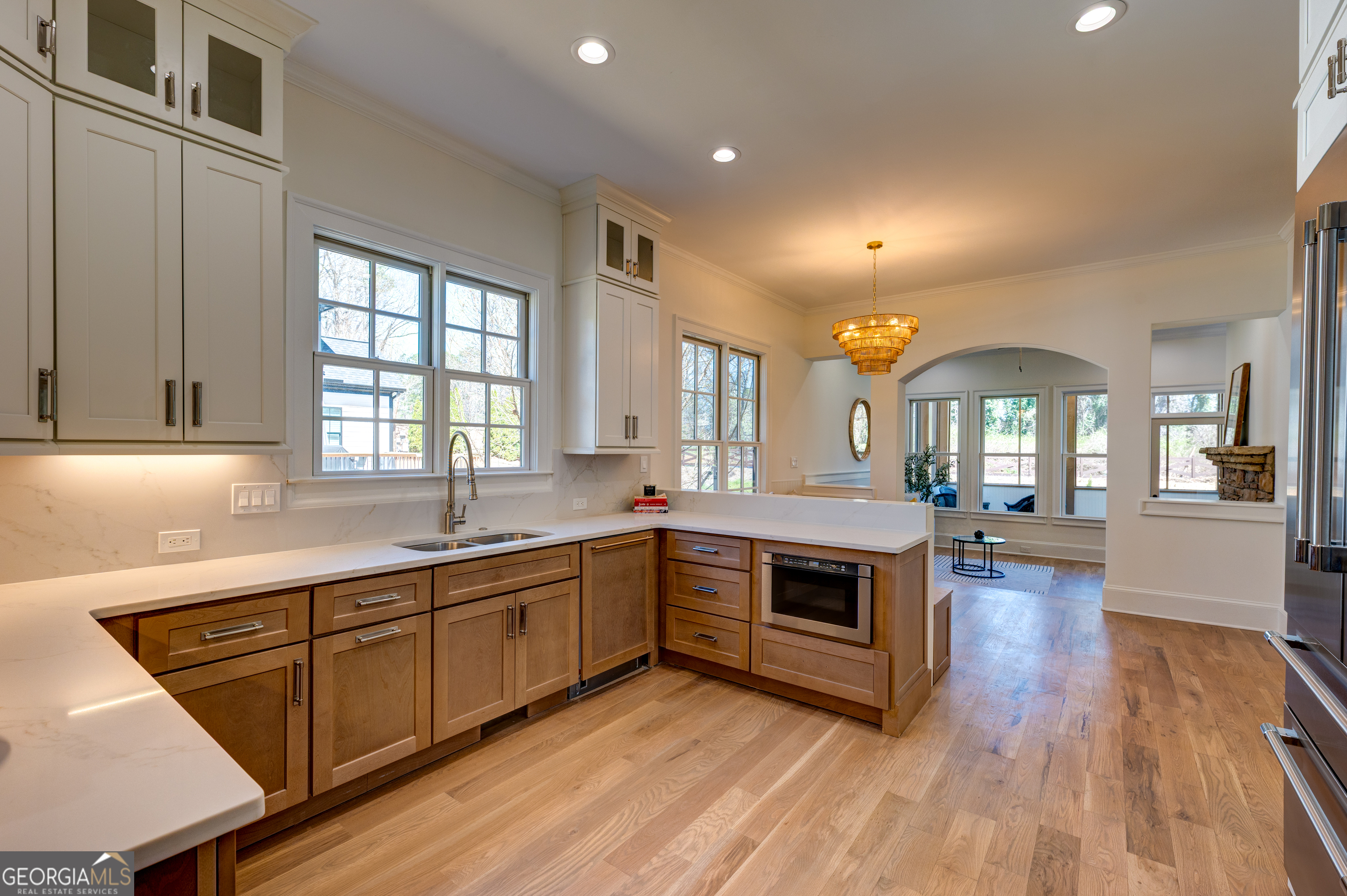 1022 Highland Village Trail