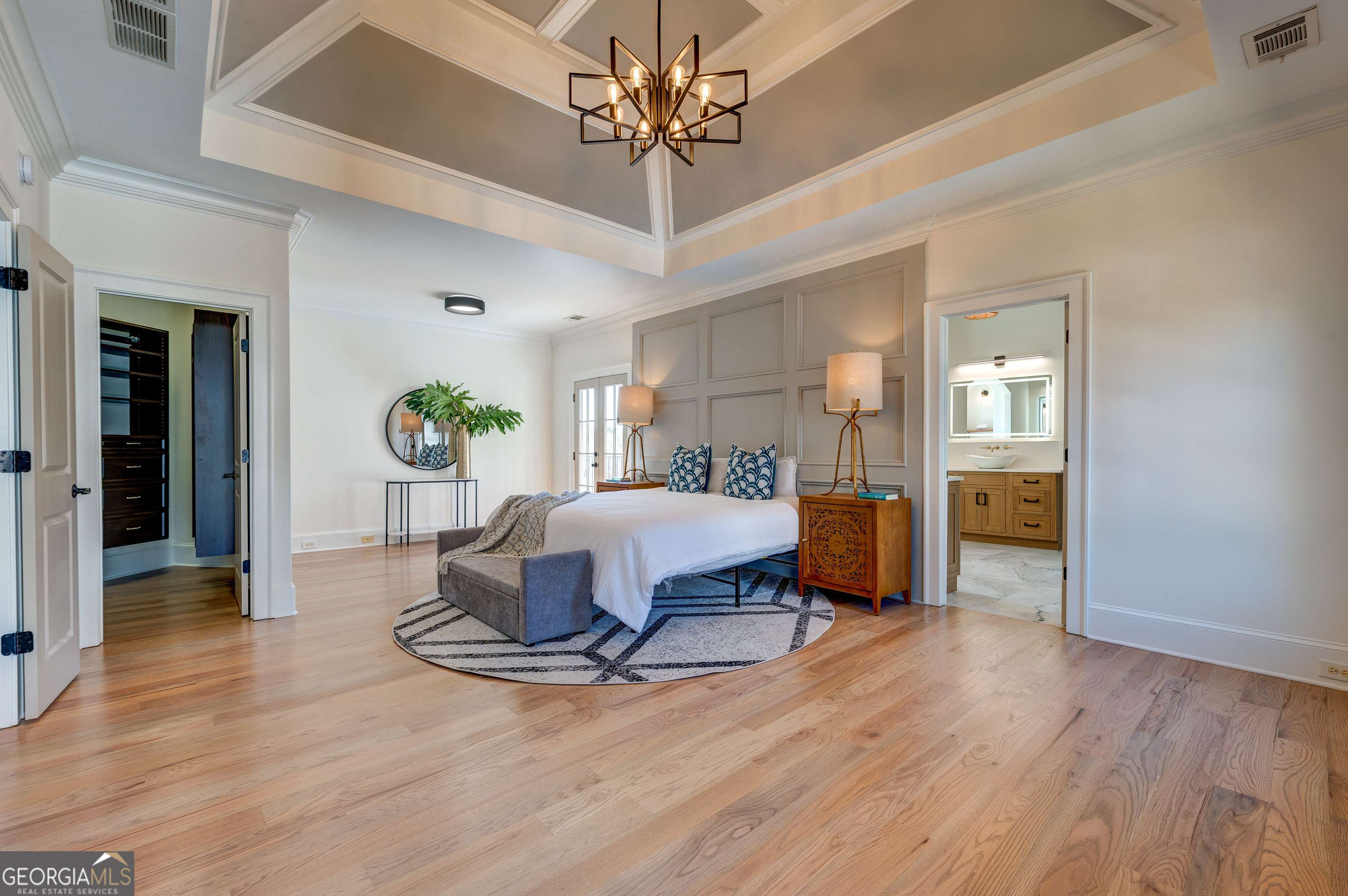 1022 Highland Village Trail