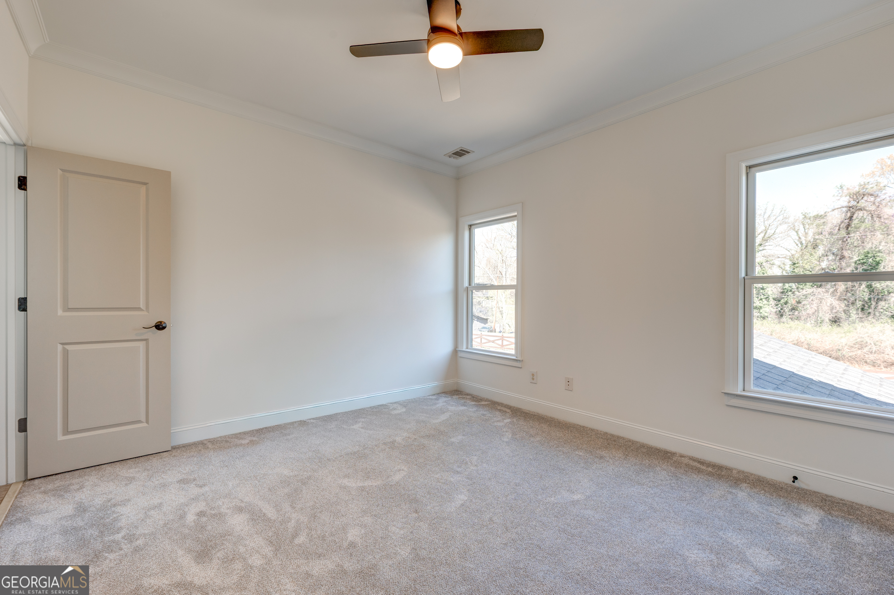 1022 Highland Village Trail