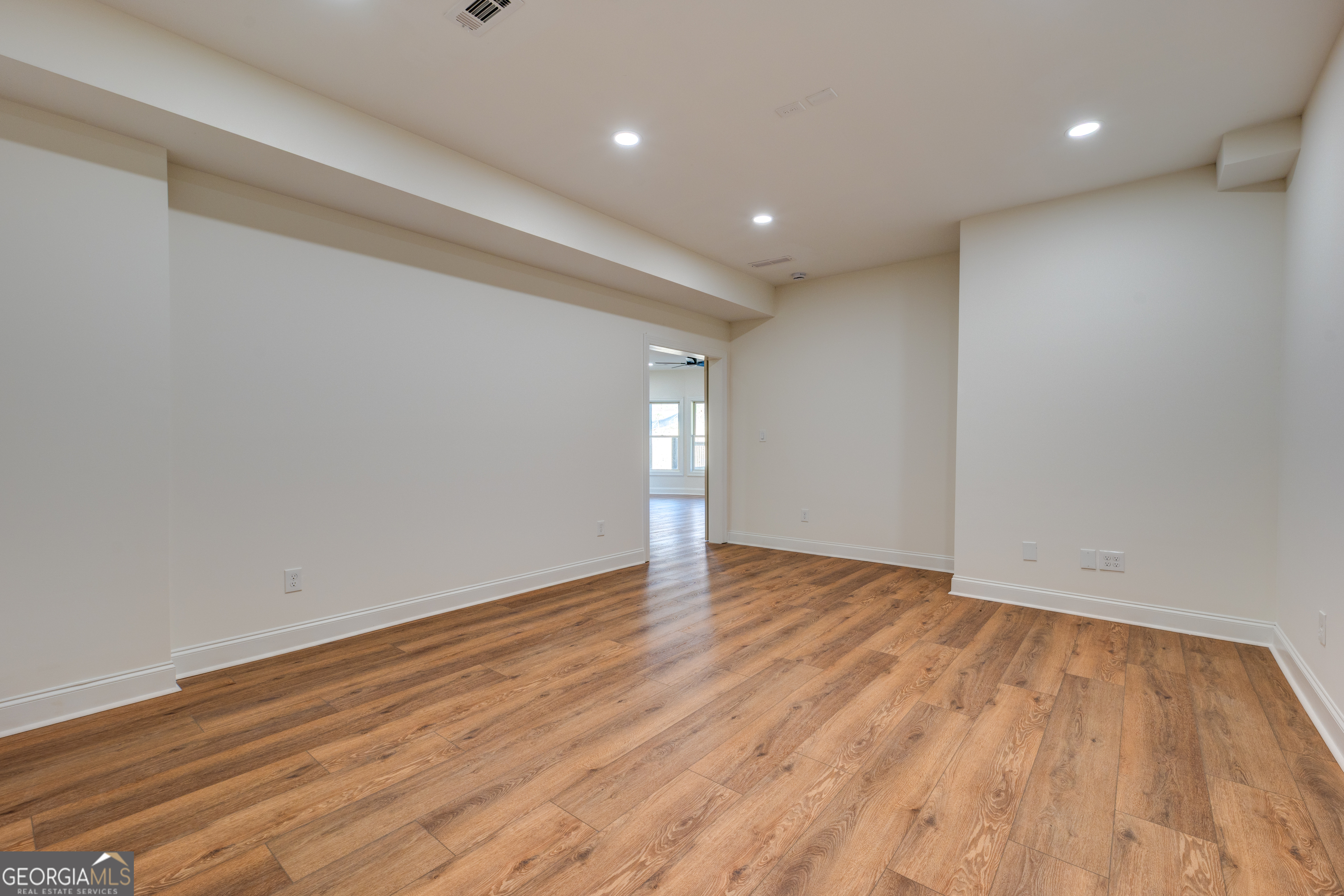 1022 Highland Village Trail