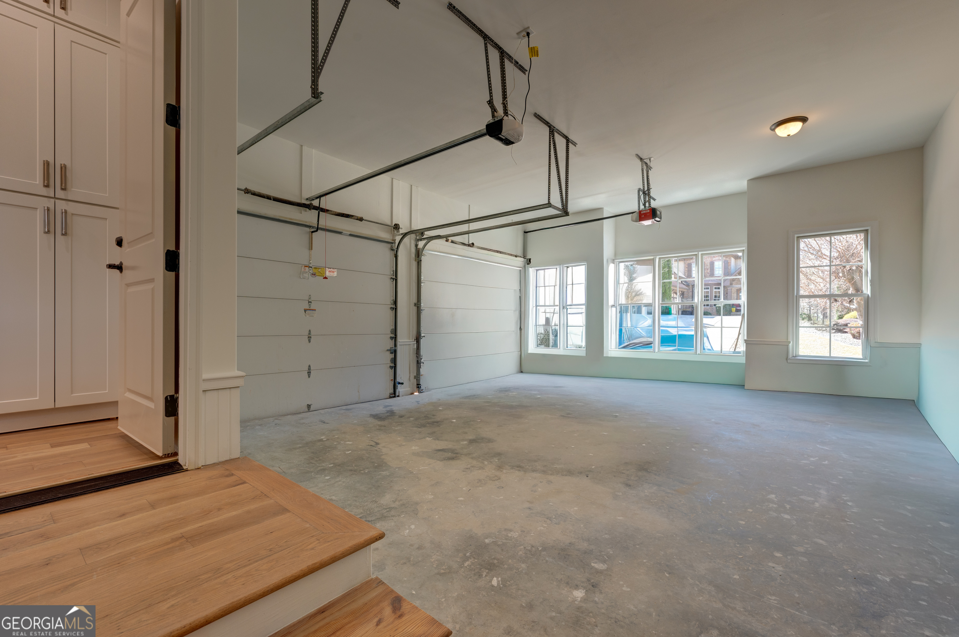 1022 Highland Village Trail